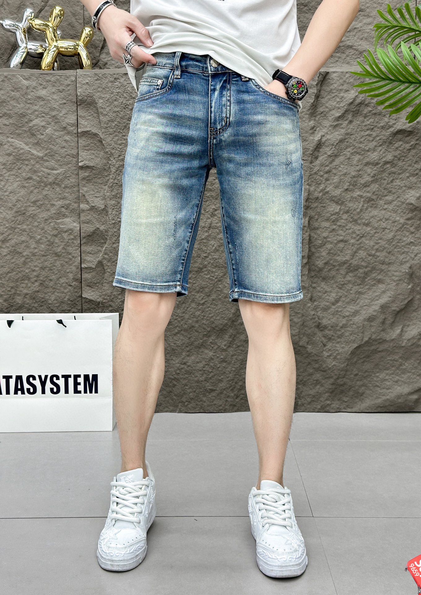 Fashion Show Highlights: LV Donuts, Calf Shorts, Hand-Made Embroidery, Gold Decorations, Perfect Details - 图片 6