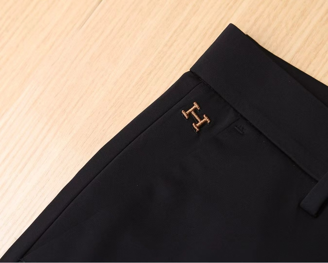 Hermes Mars Tailoring: High-End Leisure Pants with Hardware Tailoring and Cotton Fabric - 图片 9