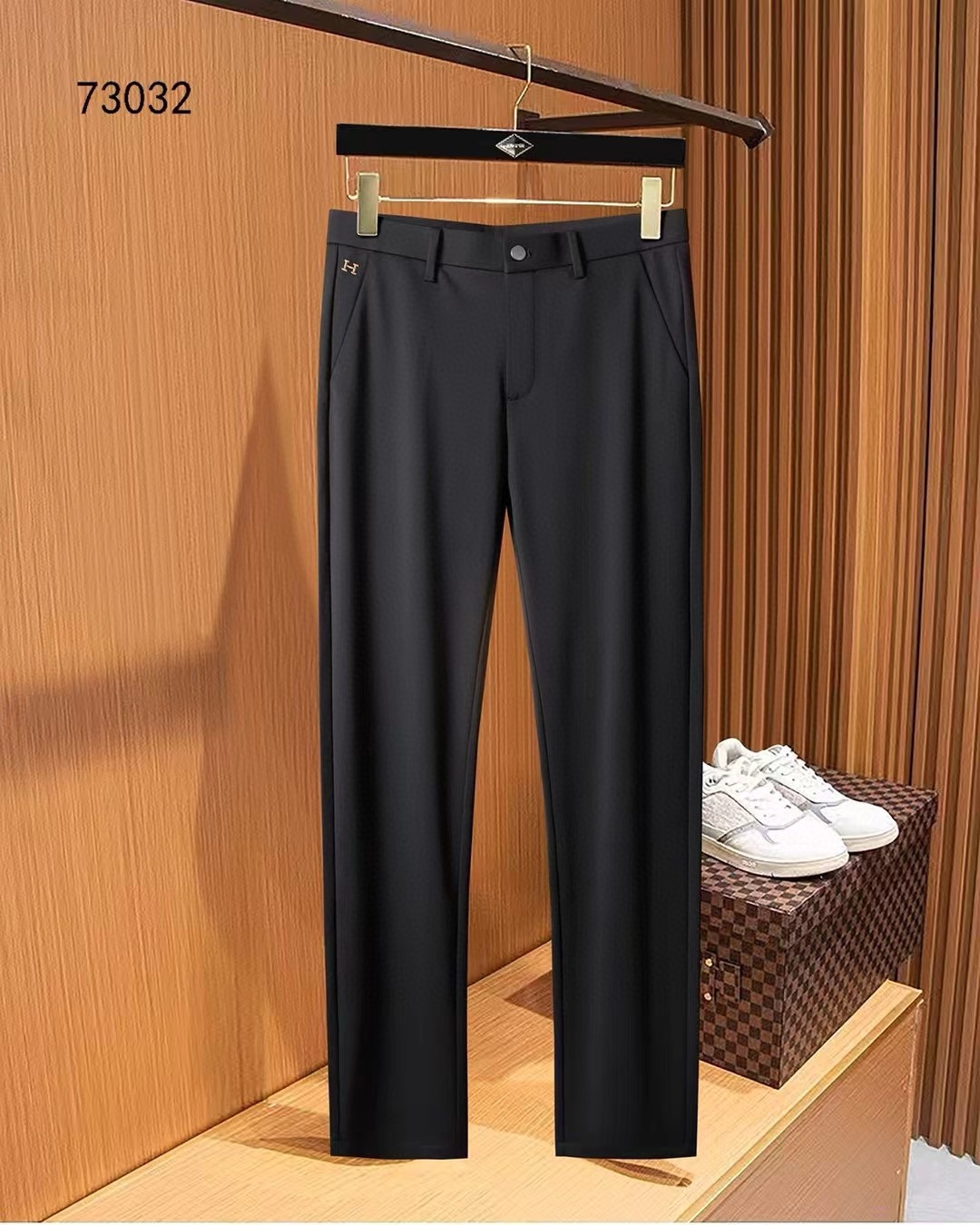 Hermes Mars Tailoring: High-End Leisure Pants with Hardware Tailoring and Cotton Fabric