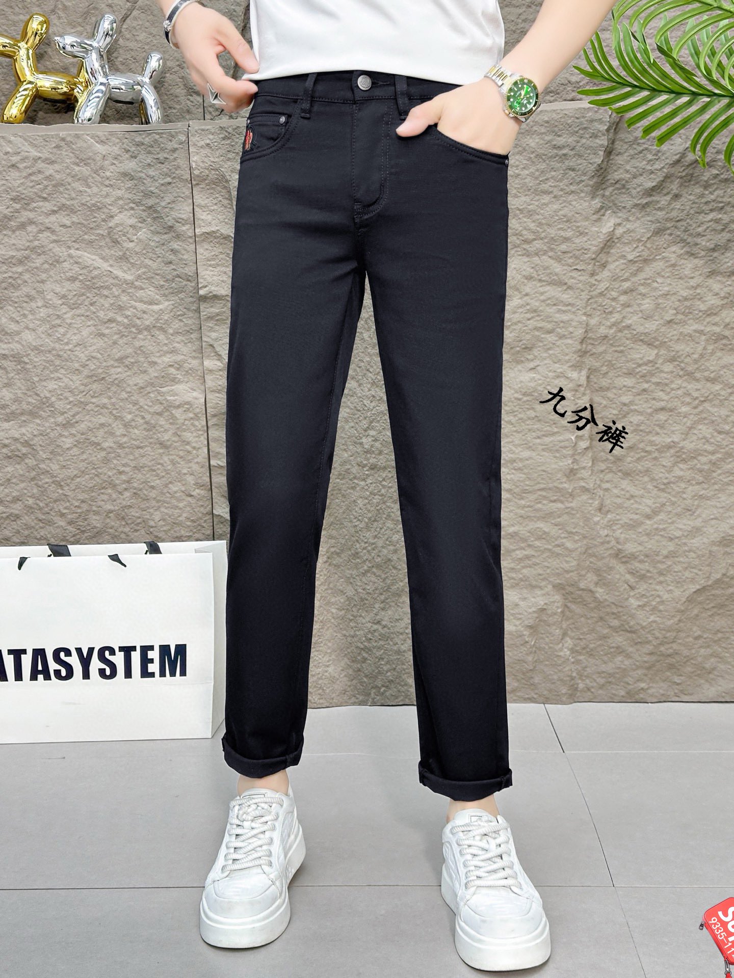 Spring 2025 Fashion Highlights: Black Bulls Series with High-End Tailored Calves - 图片 3