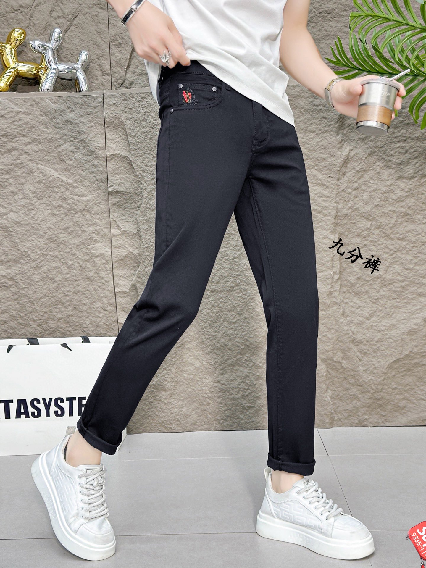 Spring 2025 Fashion Highlights: Black Bulls Series with High-End Tailored Calves - 图片 6