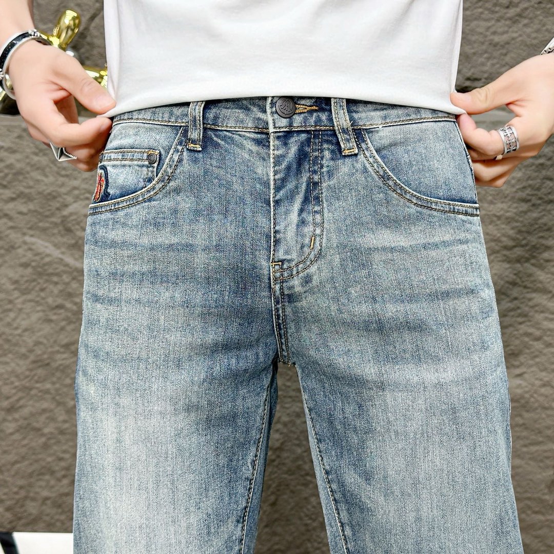 “Spring/Summer 2025 Fashion Show: High-End Tailored Calves & Super-Heavy Designs” - 图片 8
