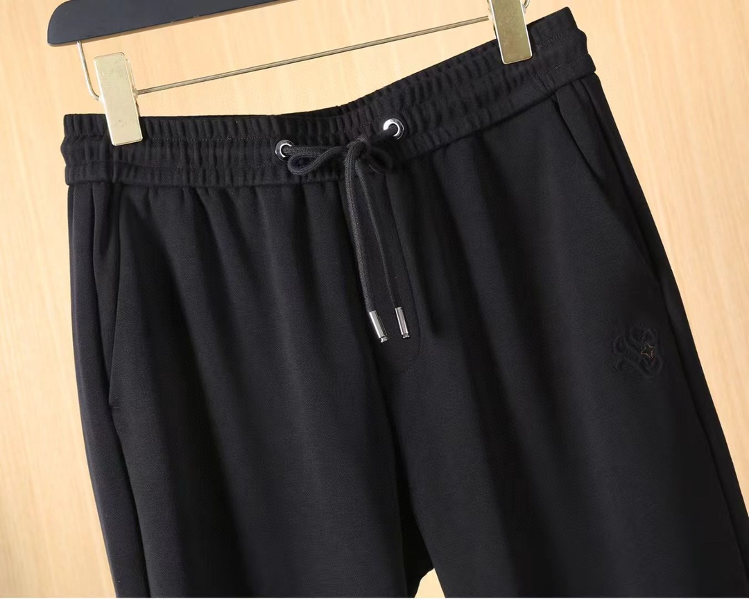 Loewe罗意威 硬货推荐！2025秋冬专柜新品大爆款高端休闲裤松紧裤！奢华品牌logo重工艺点缀 随意