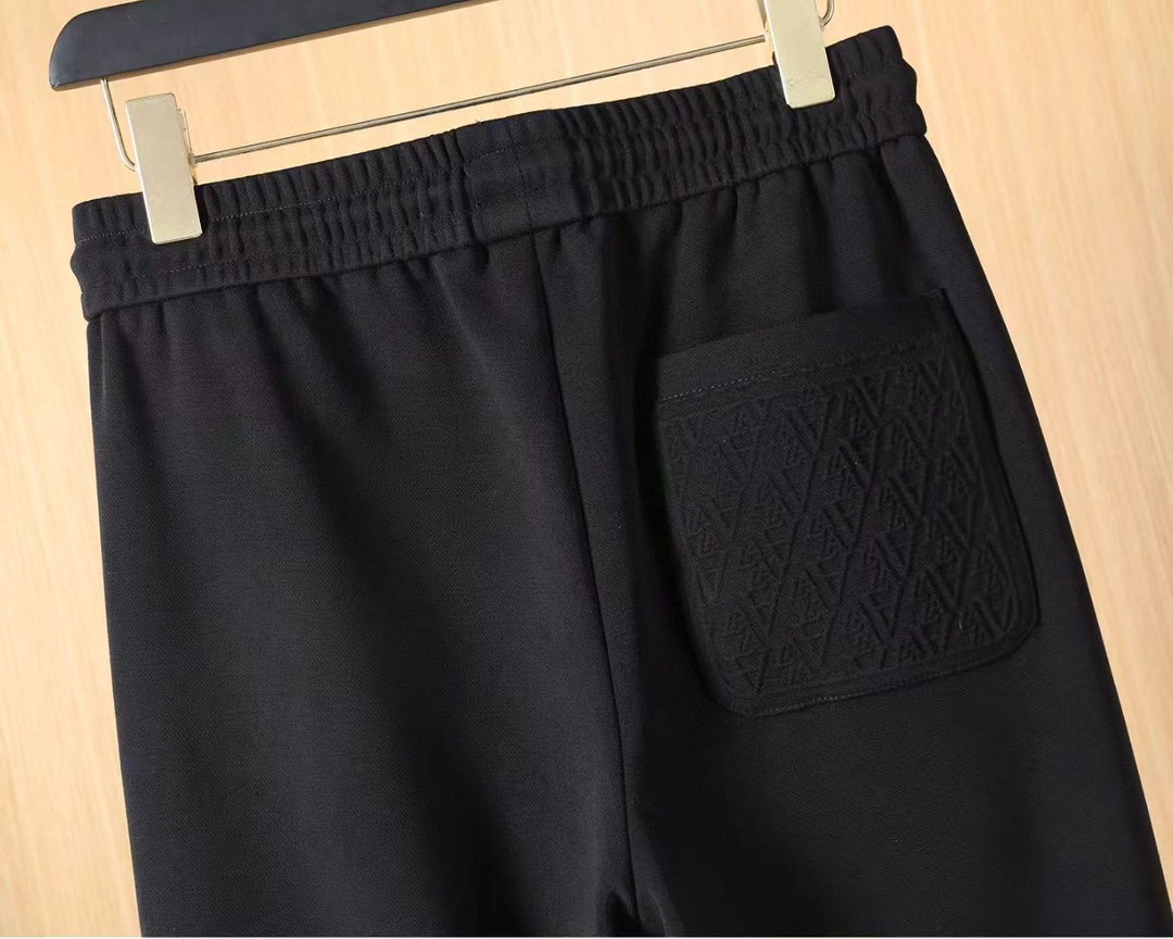 Loewe罗意威 硬货推荐！2025秋冬专柜新品大爆款高端休闲裤松紧裤！奢华品牌logo重工艺点缀 随意