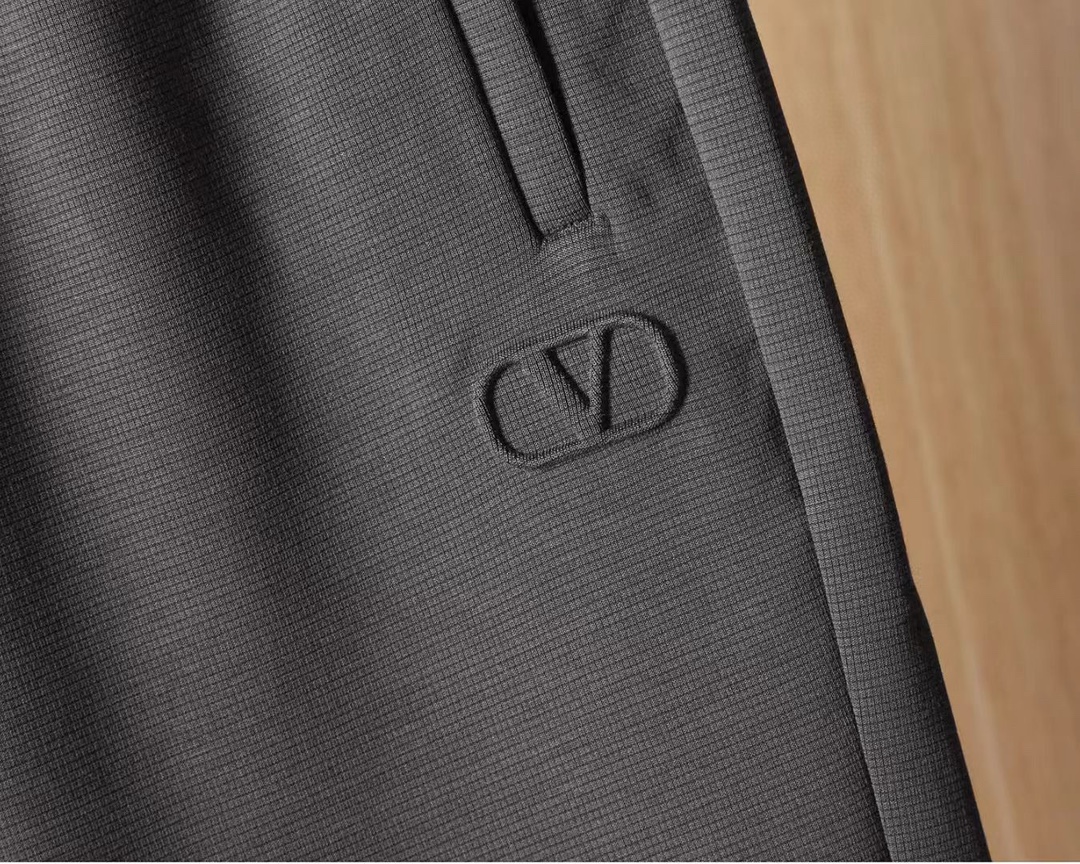 VLTN华伦天奴 硬货推荐！2025秋冬专柜新品大爆款高端休闲裤松紧裤！奢华品牌logo重工艺点缀 随意