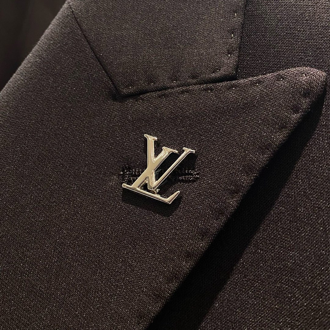 LV驴家 咖色双排扣套西 25Fw秋冬季新款咖色套装西服西装套装 -Loui*s男士套西潮流时尚的职场风