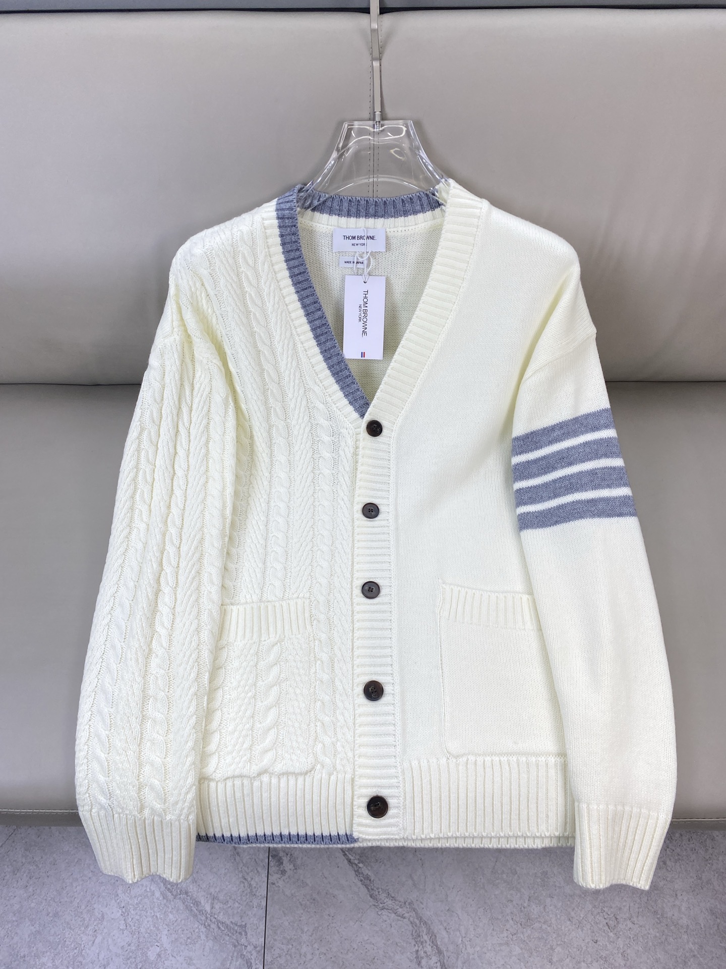 _dnu9sIERkWie3qrFAKy2ystIIqsKhUs937MF_ig