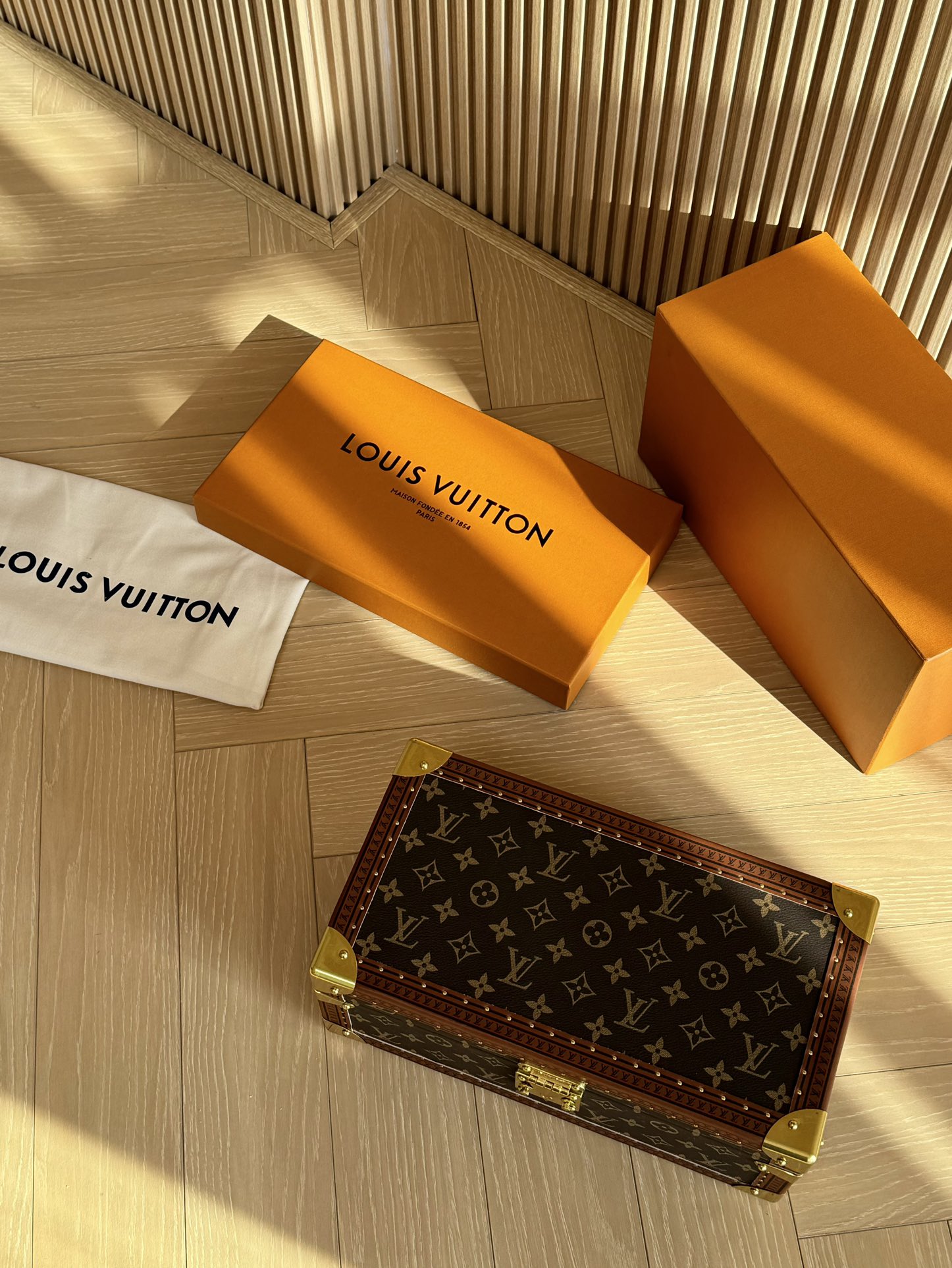 Louis Vuitton Haute Couture Haute Couture Ready-to-Wear Clothing Dress 4