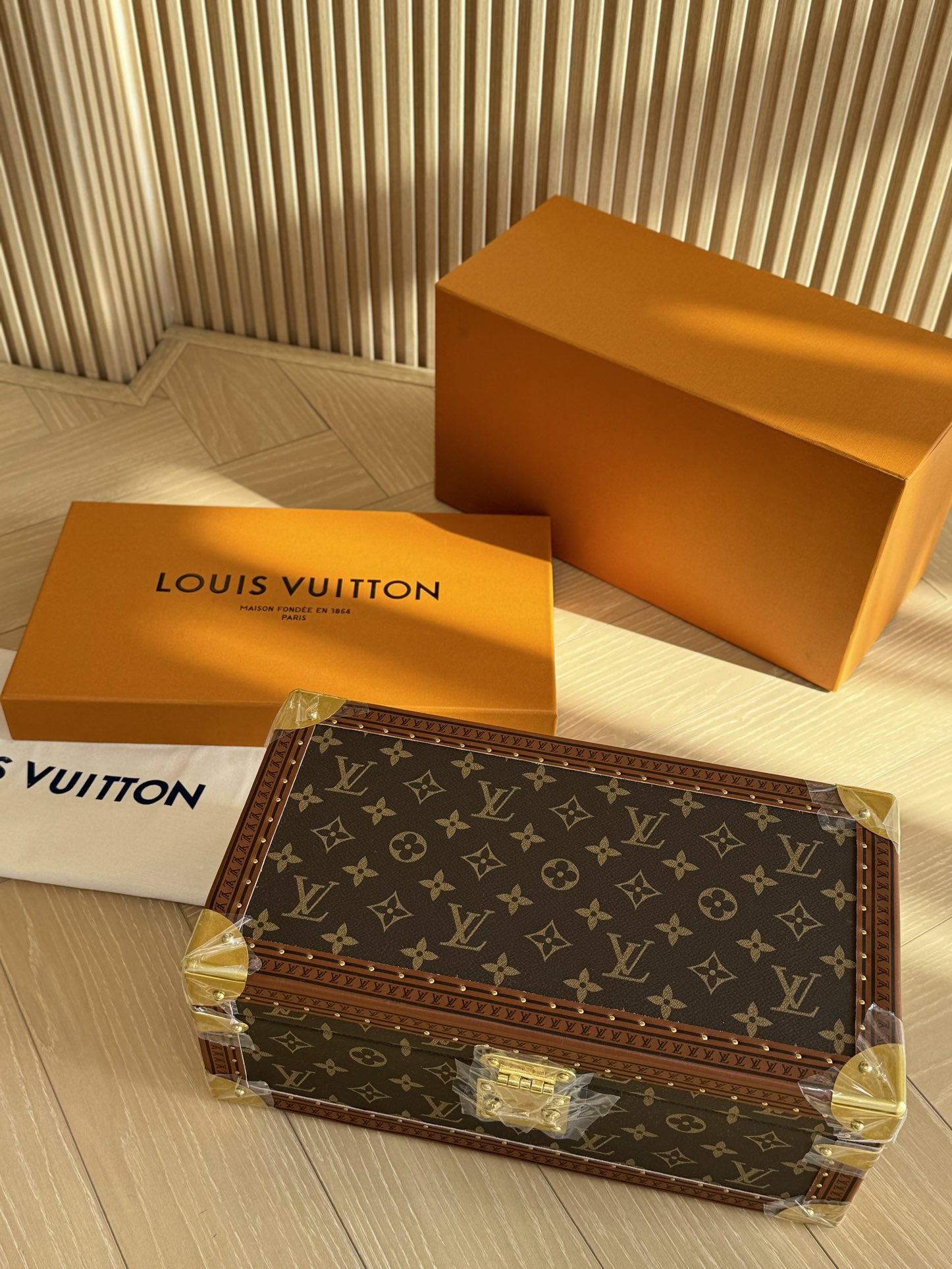 Louis Vuitton Haute Couture Haute Couture Ready-to-Wear Clothing Dress 2