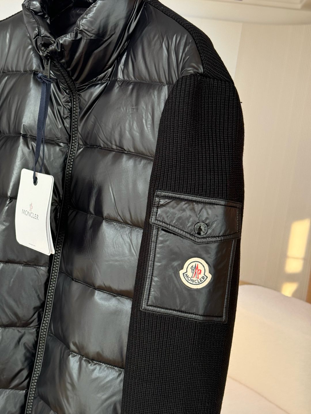 Moncler Abbigliamento Cardigan Giacca & Soprabito Piumino Maglione Ricamo Lavorazione a maglia Lana Collezione Autunno/Inverno Fashion Casual 6 i1735311739075 578 0 4