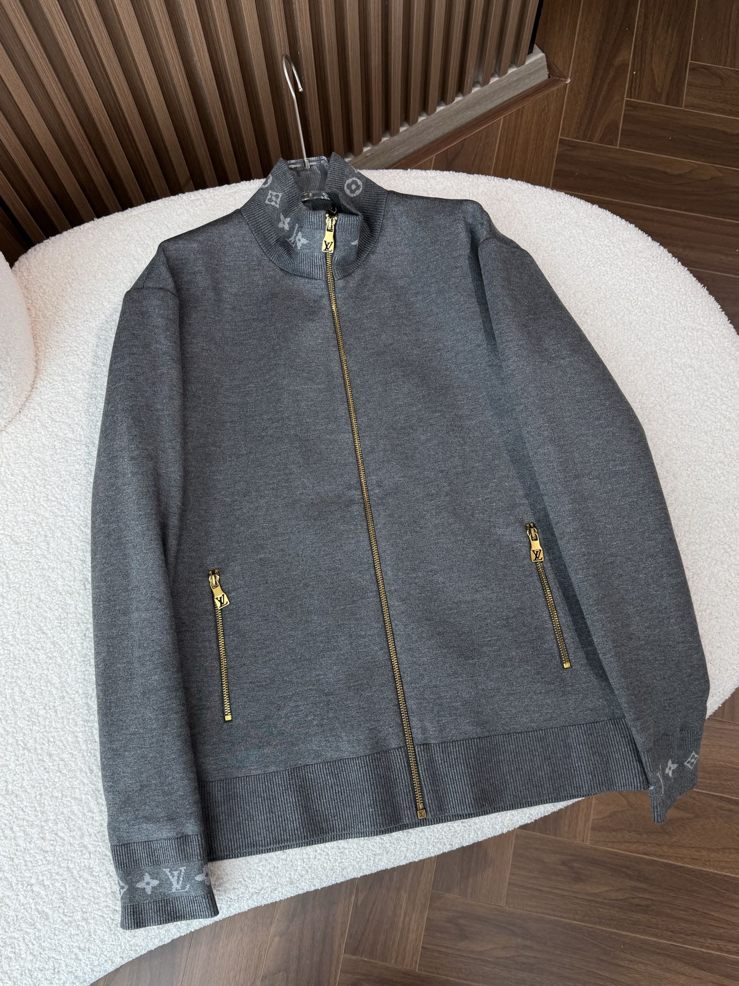 NO:518412,grey, alexander wang19860909灰色,,alexander wang,Men's clothing