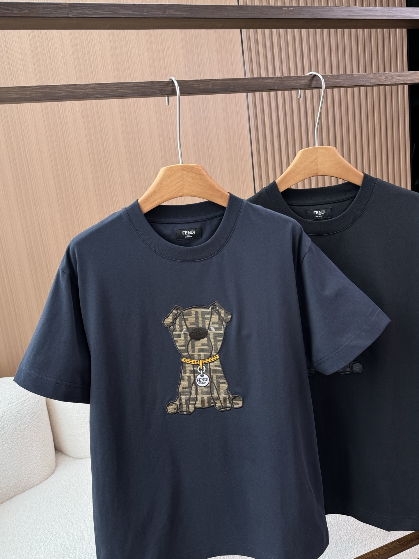Fendi/芬迪 2026新款短袖棕色FF提花小狗棉质圆领休闲T恤✔️这是FENDI 2026春夏系列的