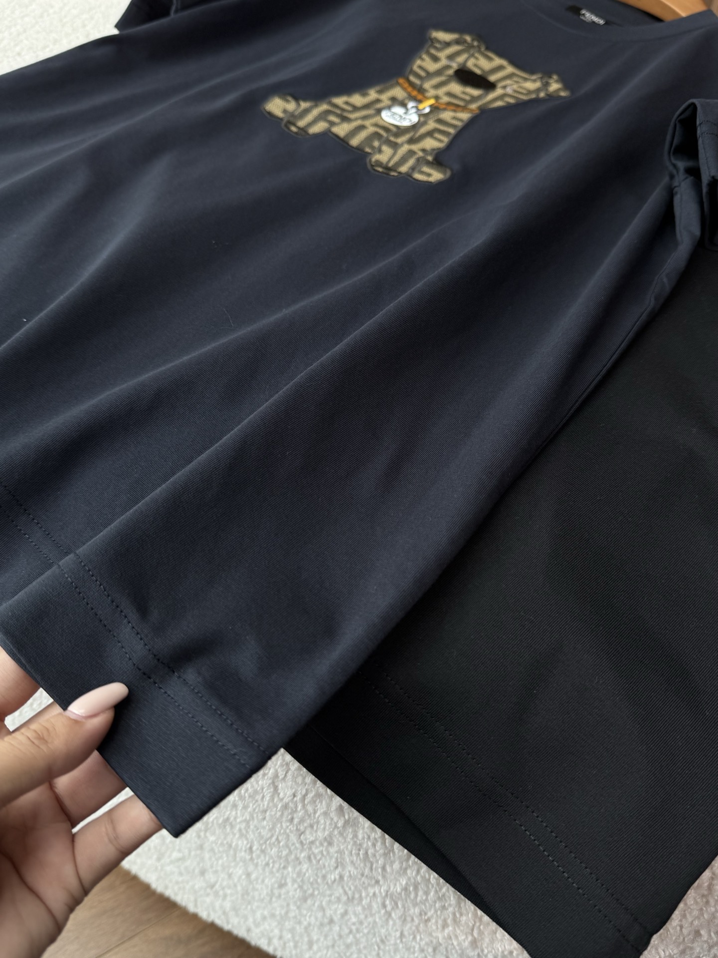 Fendi/芬迪 2026新款短袖棕色FF提花小狗棉质圆领休闲T恤✔️这是FENDI 2026春夏系列的