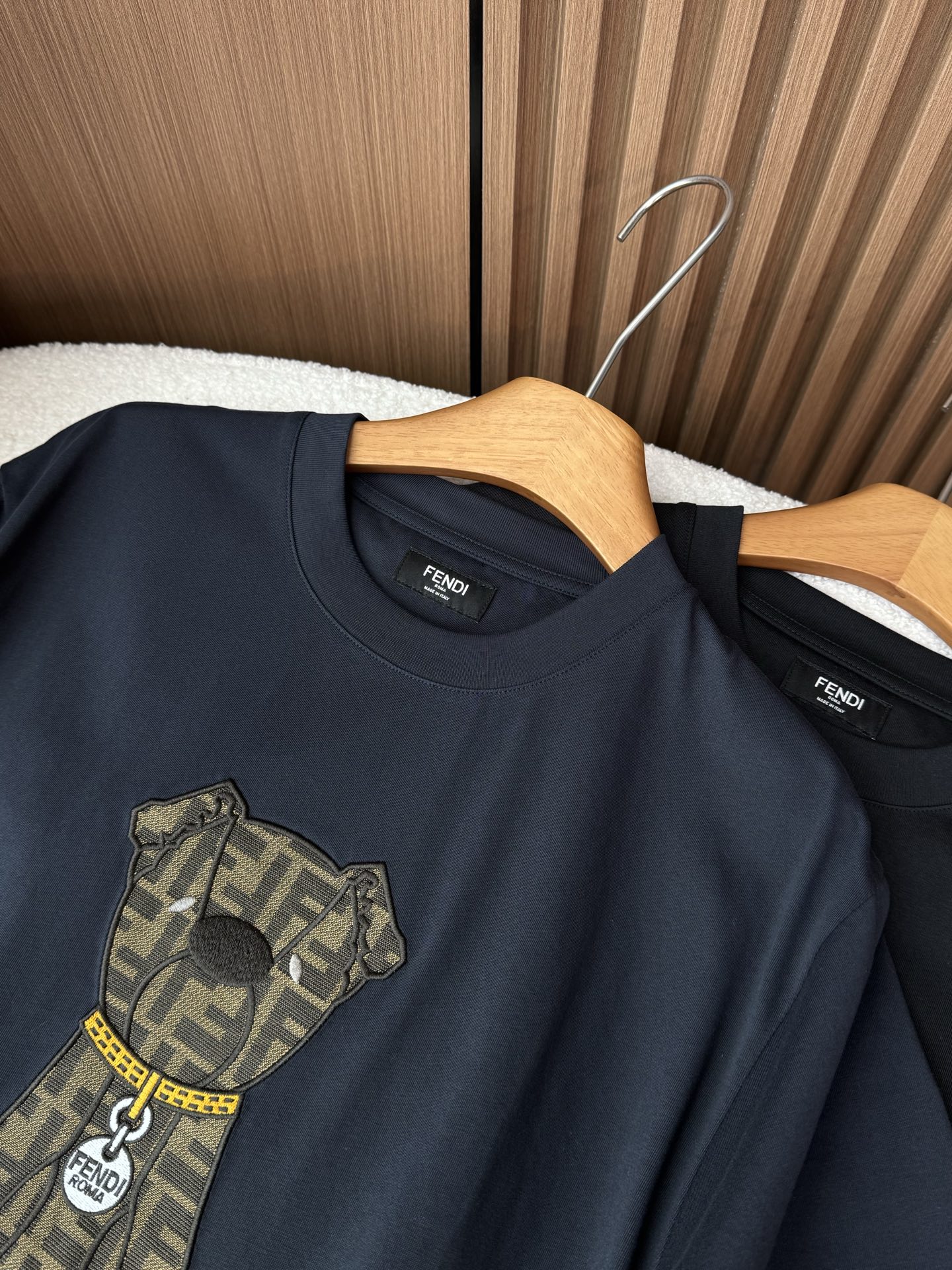 Fendi/芬迪 2026新款短袖棕色FF提花小狗棉质圆领休闲T恤✔️这是FENDI 2026春夏系列的