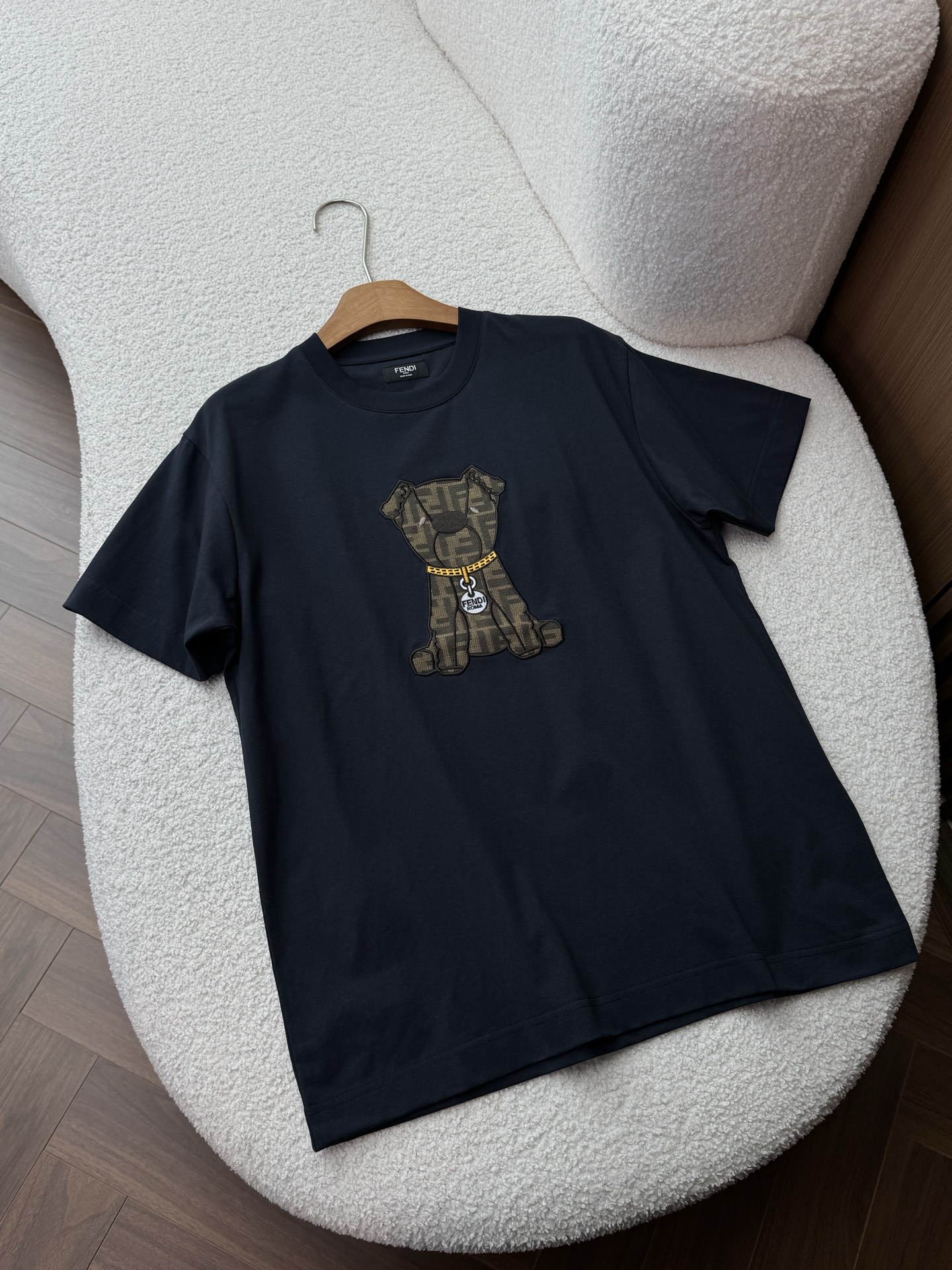 Fendi/芬迪 2026新款短袖棕色FF提花小狗棉质圆领休闲T恤✔️这是FENDI 2026春夏系列的