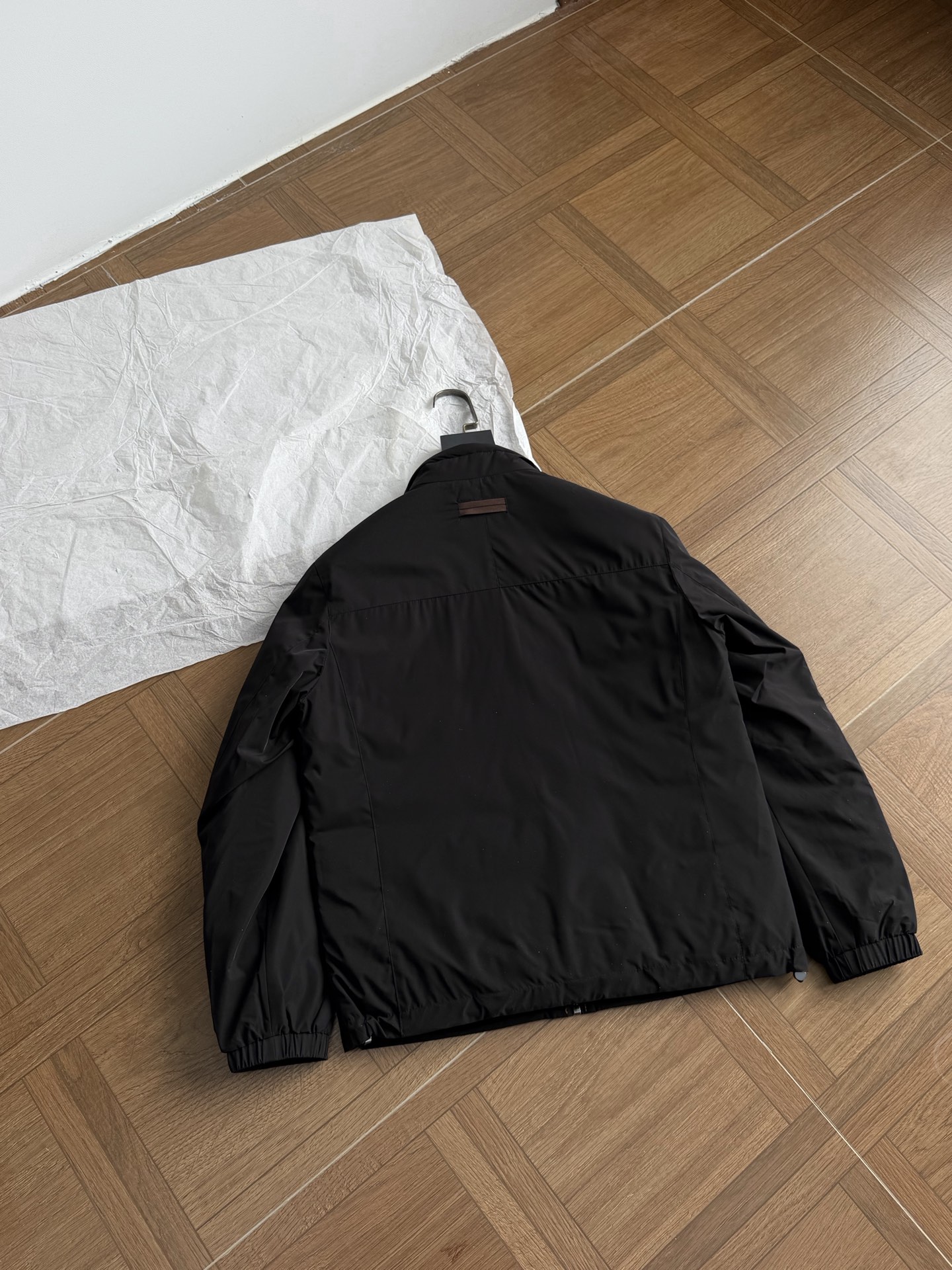 羽绒服  黑色