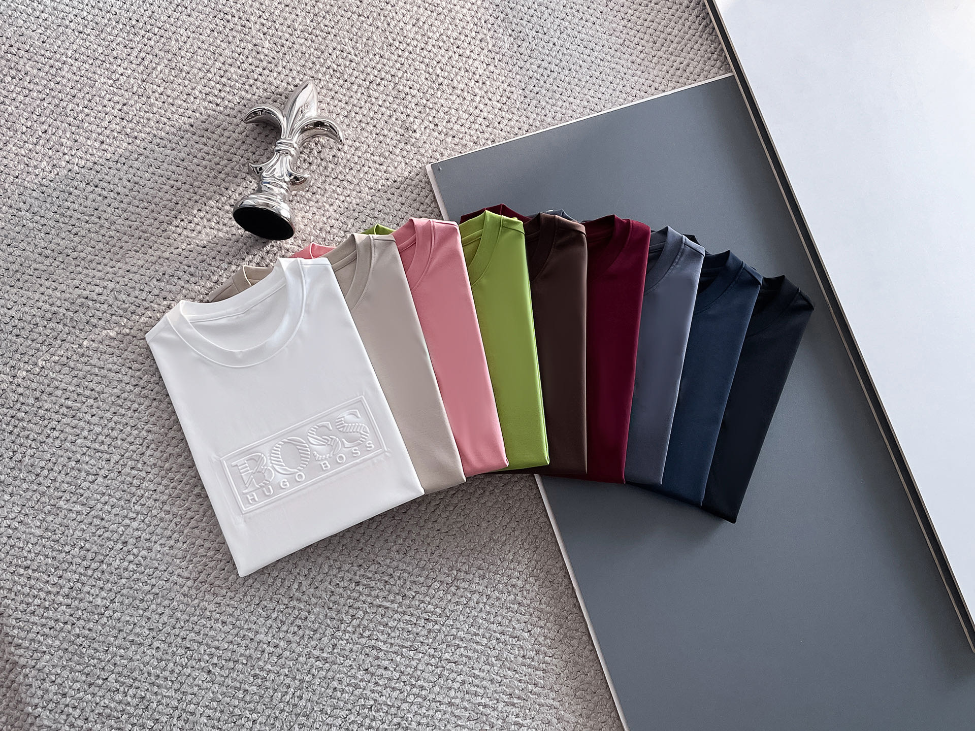 NO:159297,BOSS 2025 Summer Color Series Model Number 87035 Number M~3XL Color Black, White, Gray, Green, Pink, Coffee, Apricot, Blue, Red, Alexander wang19860909BOSS 2025 夏季彩色系列 款号87035 码数M~3XL 颜色黑,白,灰,绿,粉,咖,杏,蓝,红,,alexander wang,Men's clothing