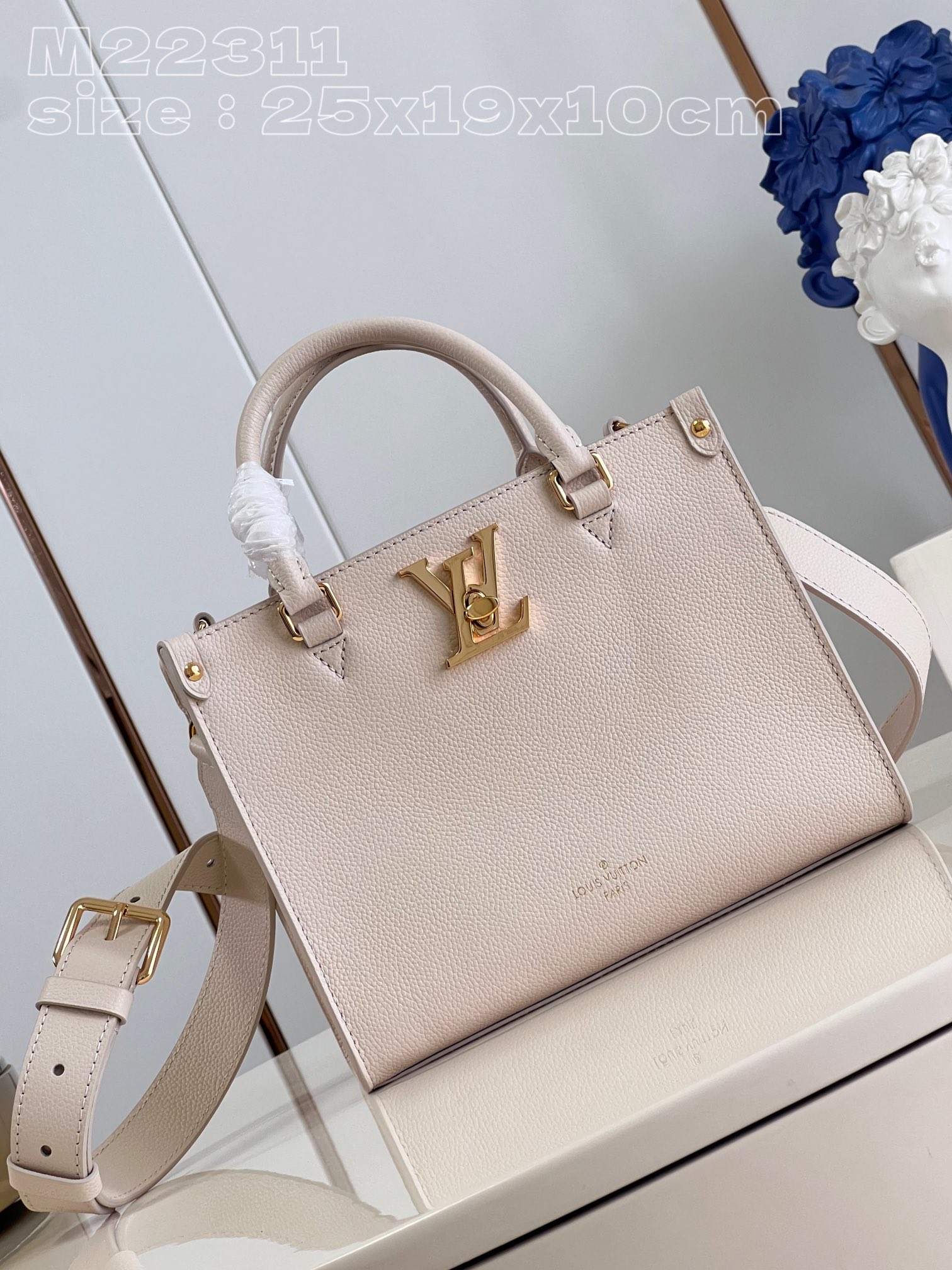 Louis Vuitton Bags Handbags White Cowhide Fashion M22311