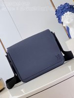 Louis Vuitton High
 Messenger Bags Replica Online
 Blue Dark Cowhide M30969