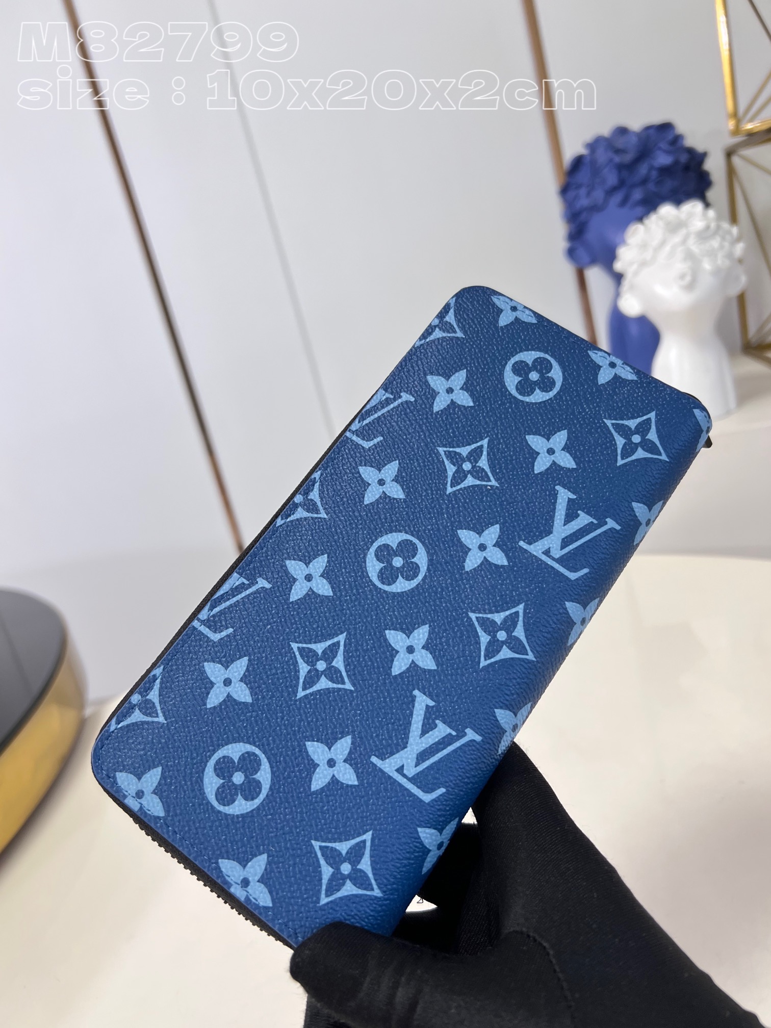 Louis Vuitton Haute Couture Classic Luxury Handbag Shoulder Crossbody 3