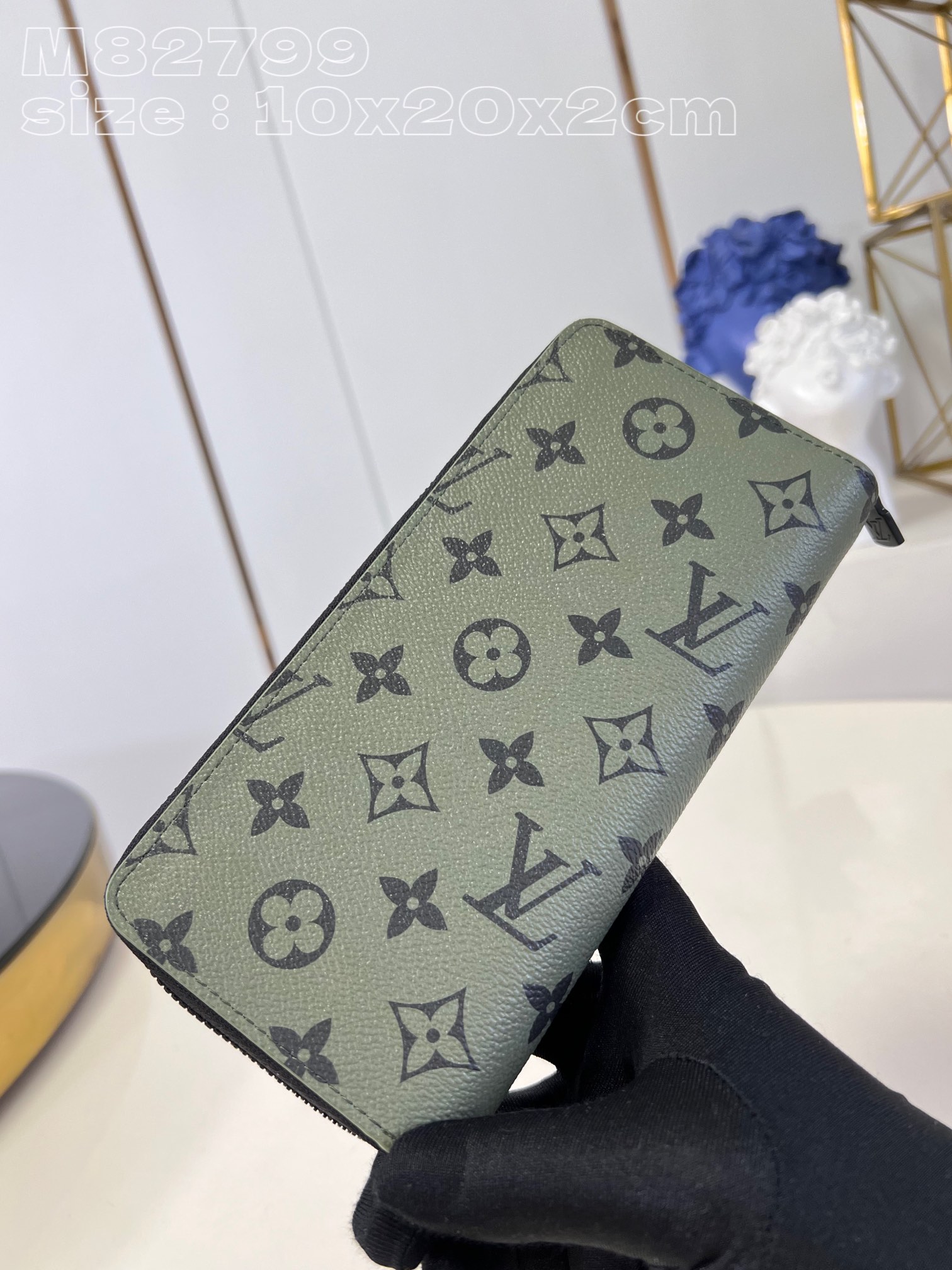 Louis Vuitton Haute Couture Classic Luxury Handbag Shoulder Crossbody 3