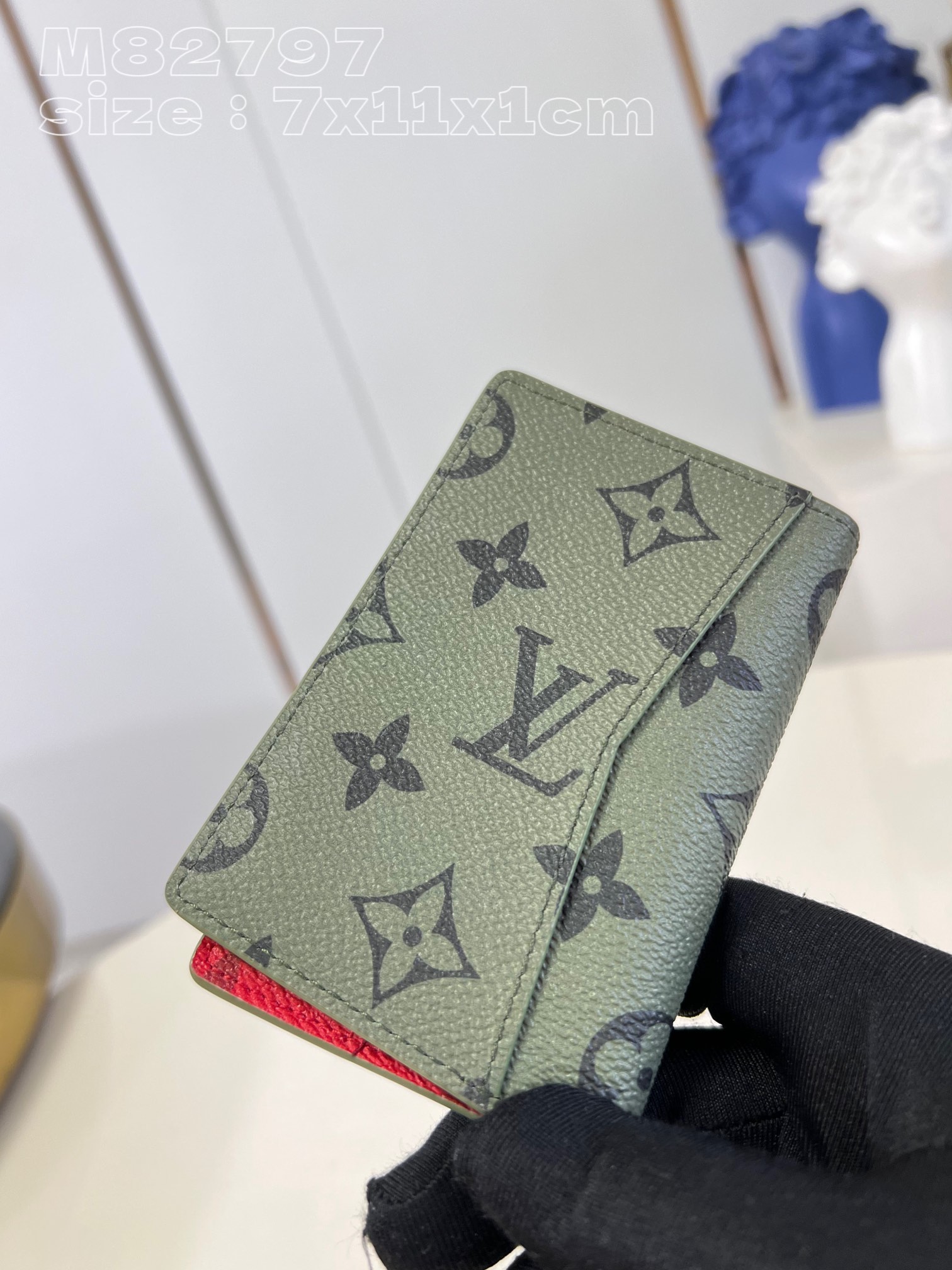 Louis Vuitton Haute Couture Haute Couture Ready-to-Wear Clothing Dress 3