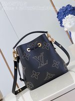 Louis Vuitton LV NeoNoe Bucket Bags Black M45716
