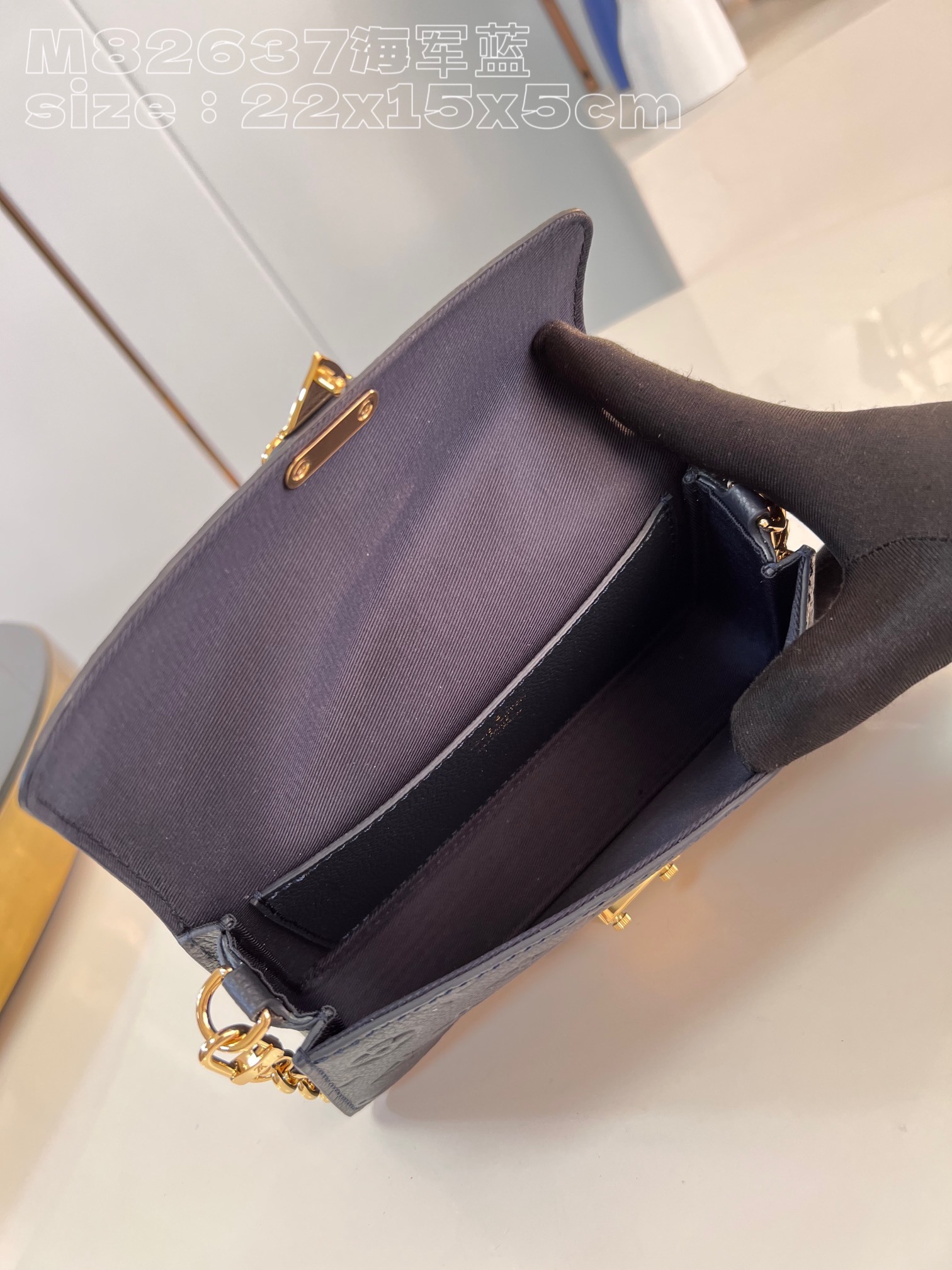 顶级原单M82637海军蓝M82671WalletOnChainMetis手袋取材粒面MonogramE