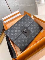 Louis Vuitton Clutches & Pouch Bags Buy AAA Cheap
 Black Monogram Canvas Pochette M82598