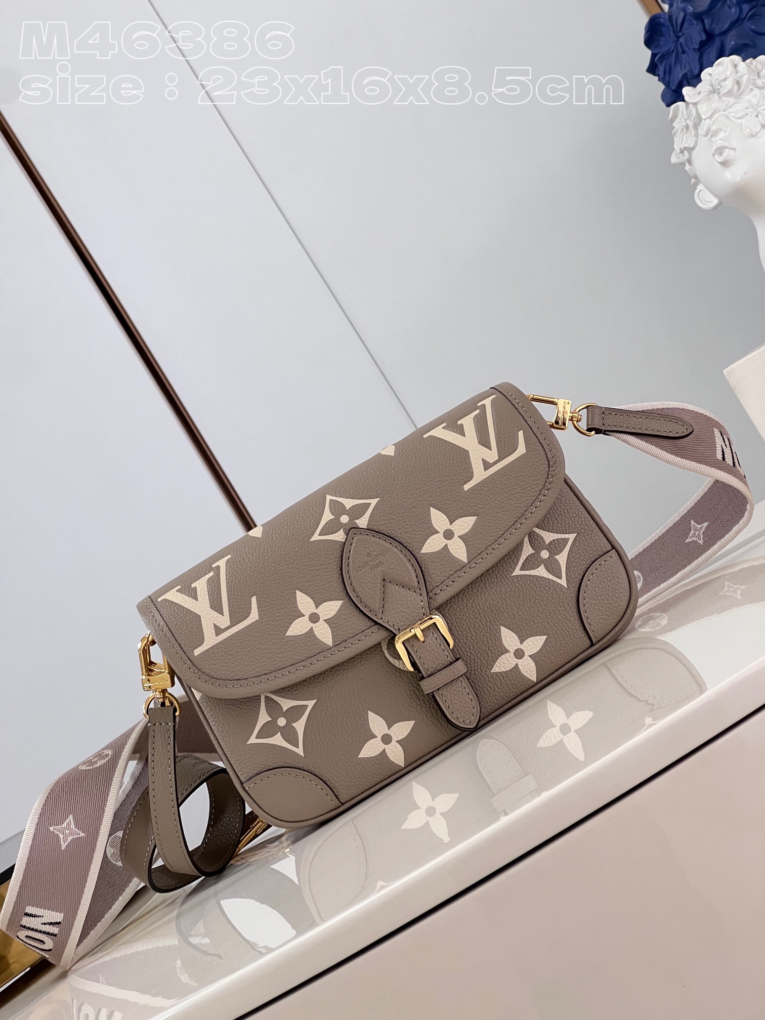 Highest Product Quality
 Louis Vuitton LV Diane Bags Handbags Grey Empreinte​ M46386