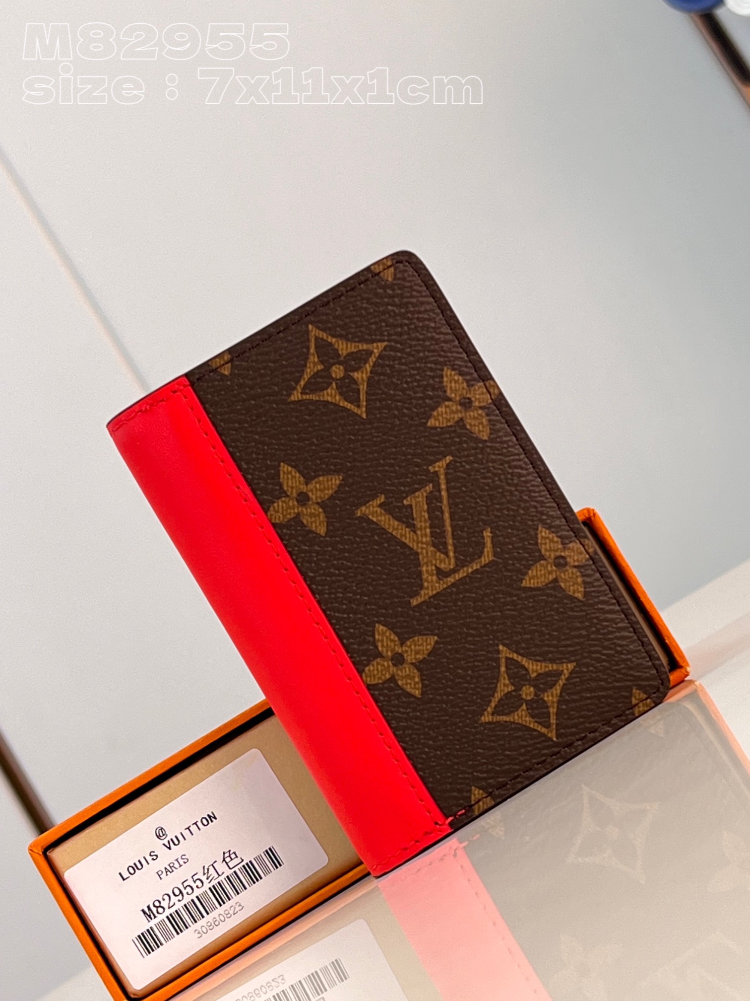 NO:401245,【Exclusive real photo M82955 red】This pocket wallet is made of Monogram Macassar coated canvas, which is uniformly rendered with bright tones for cowhide and neat inner lining. The compact configuration features pockets, card mezzanine and outer bags, which can store credit cards and transportation cards. 7.5 x 11.1 x 1 cm (length x height x width) NS.190, LV [original leather], louis vuitton, cowhide19860909【独家实拍 M82955红】本款口袋钱夹取材 Monogram Macassar 涂层帆布,为牛皮革饰边和齐整内里一致渲染鲜亮色调.紧凑构型设有口袋、卡片夹层和外袋,可收纳信用卡和交通卡.7.5 x 11.1 x 1厘米(长度 x 高 x 宽) NS.190,LV【原厂皮】,louis vuitton,cowhide,Bag