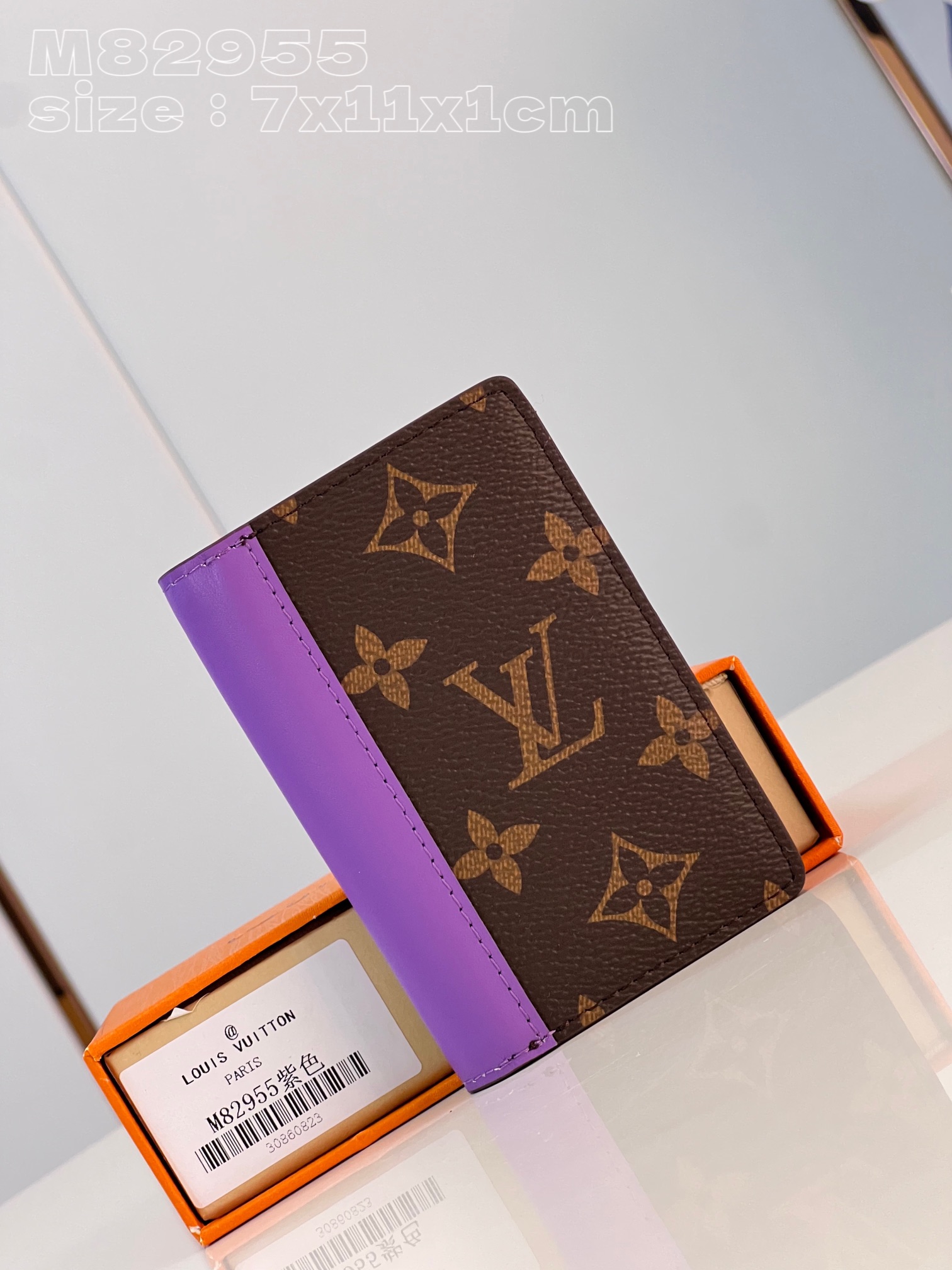 NO:401248,【Exclusive real photo M82955 purple】This pocket wallet is made of Monogram Macassar coated canvas, which is uniformly rendered with bright tones for cowhide and neat inner lining. The compact configuration features pockets, card mezzanine and outer bags, which can store credit cards and transportation cards. 7.5 x 11.1 x 1 cm (length x height x width) NS.190,LV [original leather],louis vuitton,cowhide19860909【独家实拍 M82955紫】本款口袋钱夹取材 Monogram Macassar 涂层帆布,为牛皮革饰边和齐整内里一致渲染鲜亮色调.紧凑构型设有口袋、卡片夹层和外袋,可收纳信用卡和交通卡.7.5 x 11.1 x 1厘米(长度 x 高 x 宽) NS.190,LV【原厂皮】,louis vuitton,cowhide,Bag