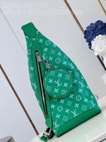 Louis Vuitton Crossbody & Shoulder Bags Green Splicing Monogram Canvas Cowhide M31000