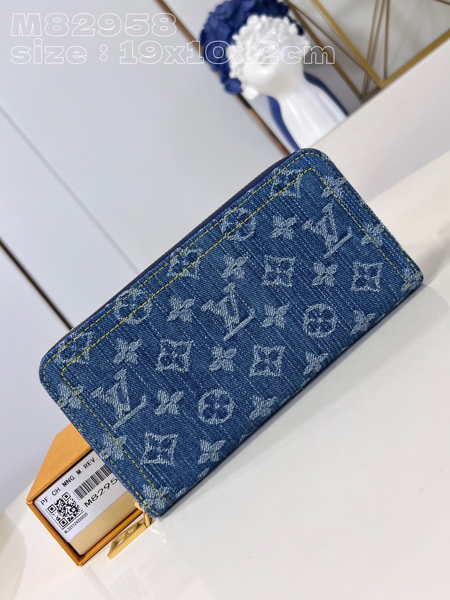 Louis Vuitton Good
 Wallet Weave Cowhide Denim M82958