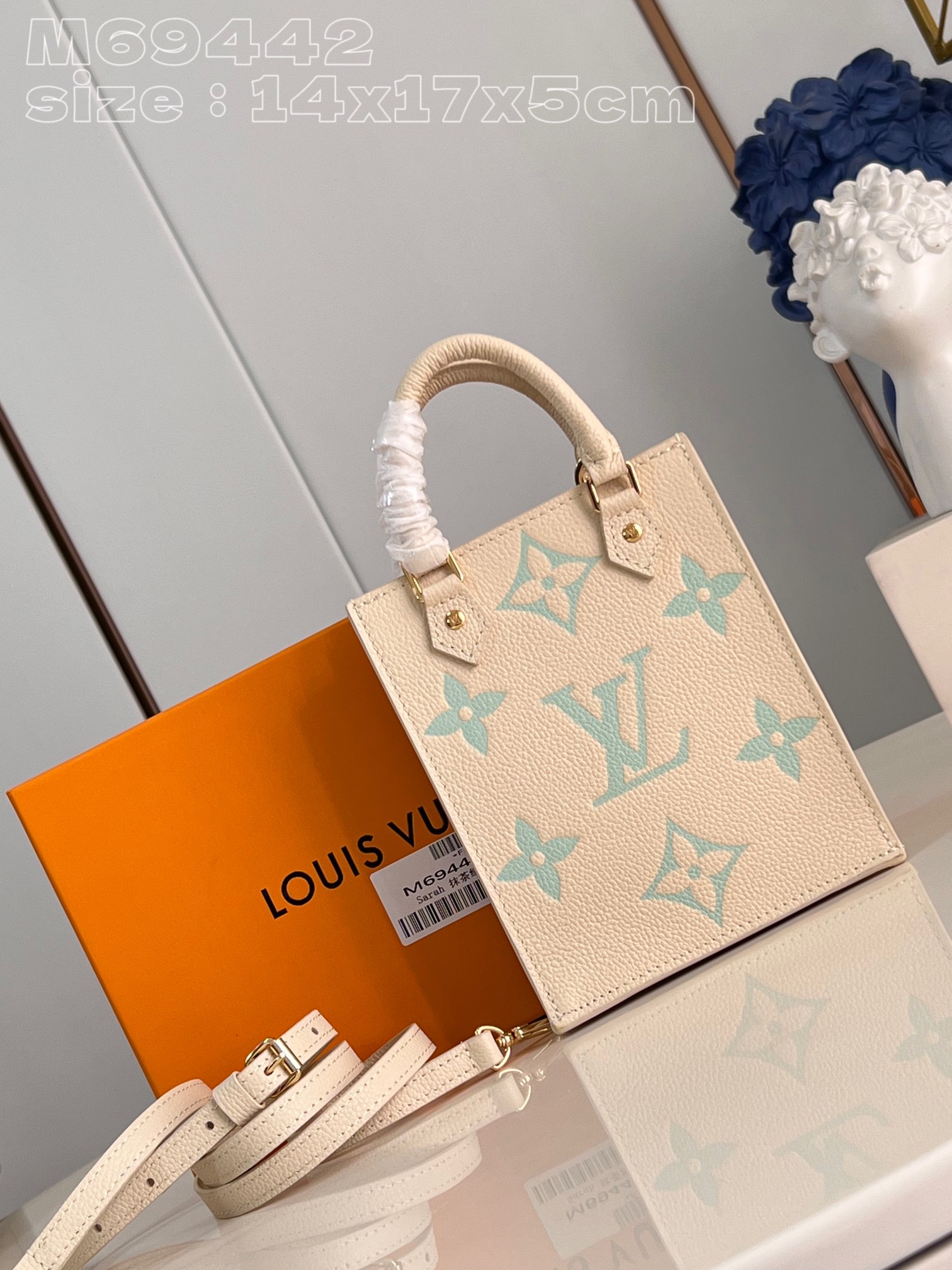Louis Vuitton LV Sac Plat Bags Handbags Online Sales
 Green Matcha Empreinte​ Cowhide M69442