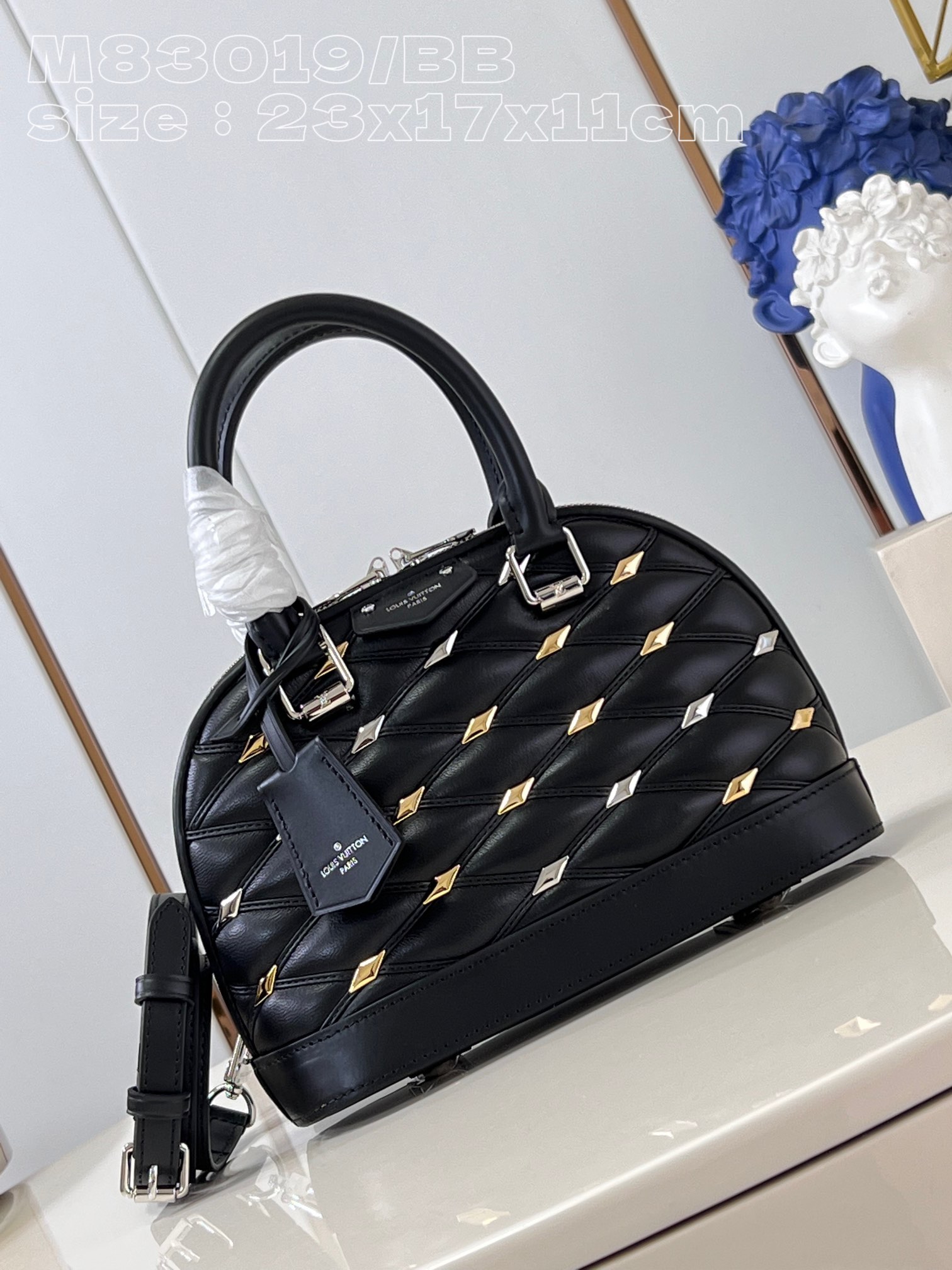 Store
 Louis Vuitton LV Alma BB Bags Handbags Black Sheepskin Chains M83019