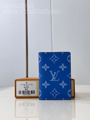 Louis Vuitton Wallet Blue M31041