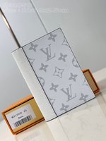 Buy 1:1
 Louis Vuitton Wallet Card pack White Monogram Canvas Cowhide M31050