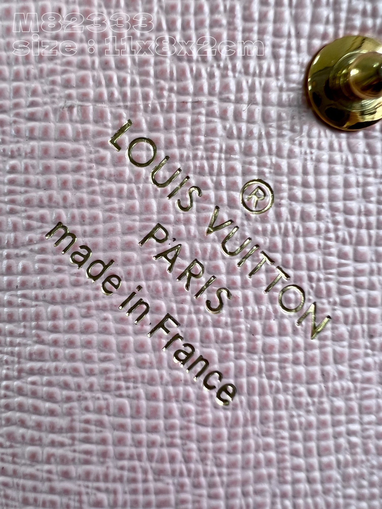 顶级原单M82333老花粉M83600這款Rosalie零錢包今季以Monogram帆布製成並綴以彩色皮
