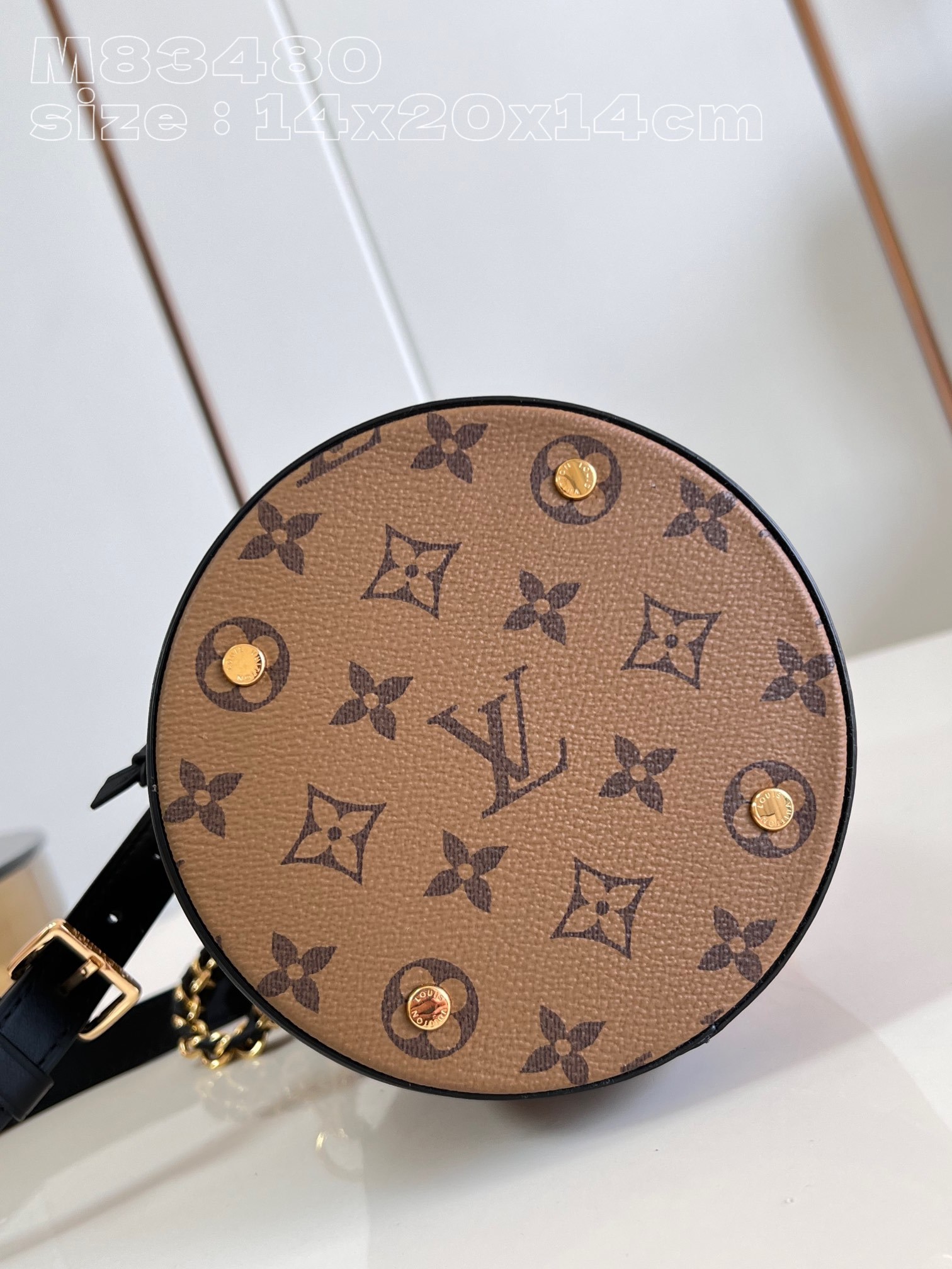 顶级原单M83480黄花配黑皮Canoé手袋取材Monogram帆布将Noé手袋和Cannes手袋融于一