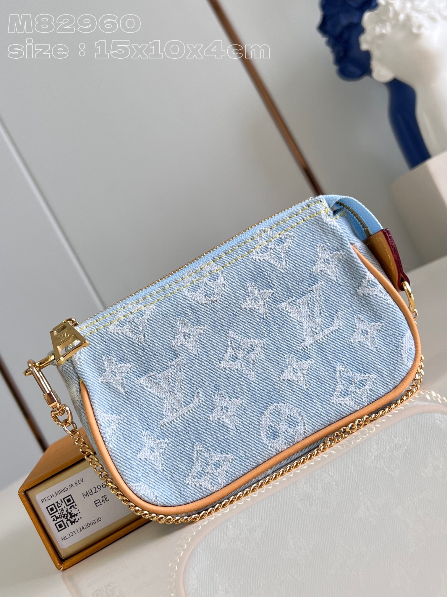 顶级原单M82960白花本款MiniPochetteAccessoires手拿包采用MonogramDe