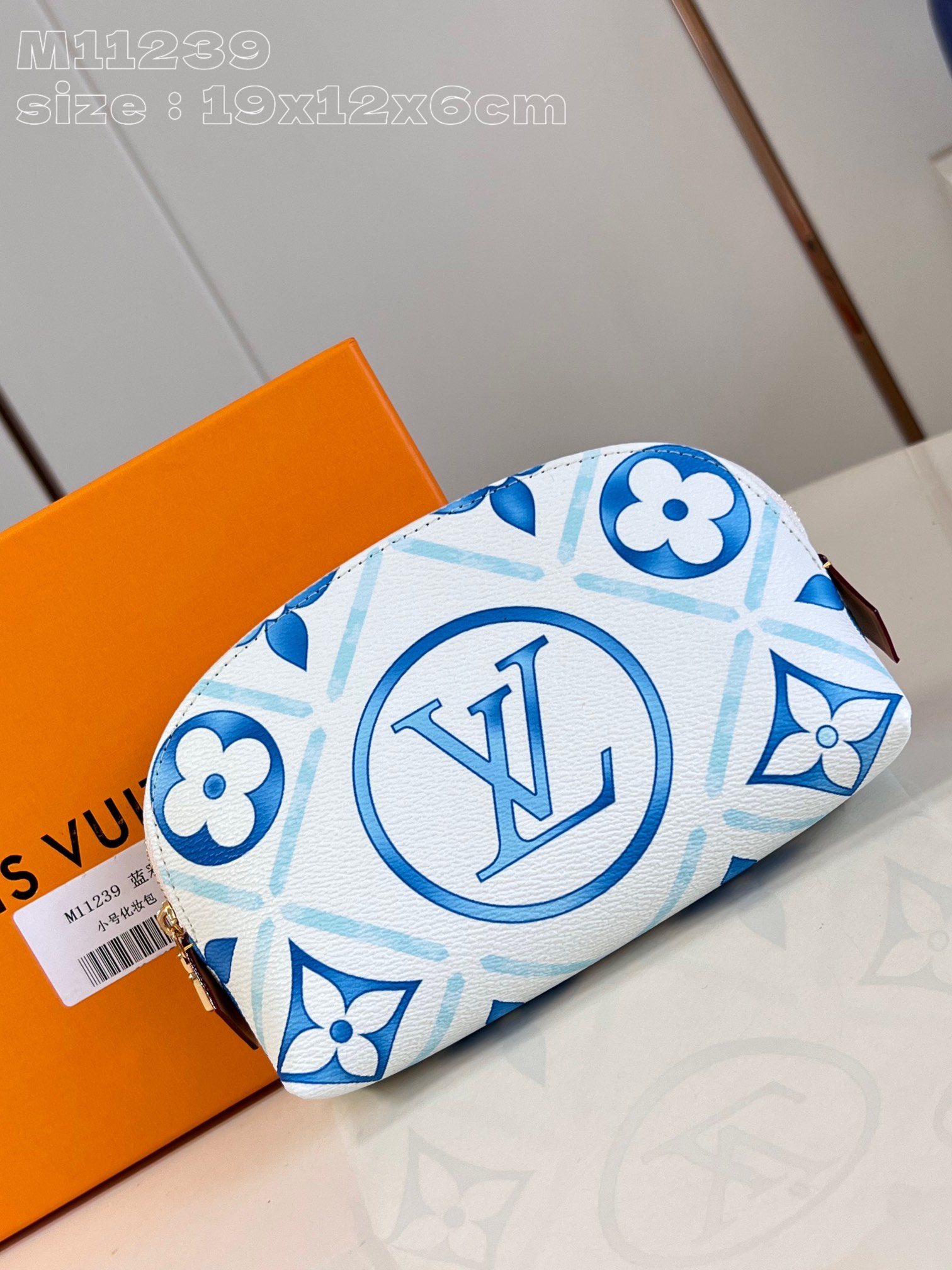 הפופולרי ביותר
 לואי ויטון תיקים תיקי איפור כחול קנבס אוסף קיץ LV Circle M11239