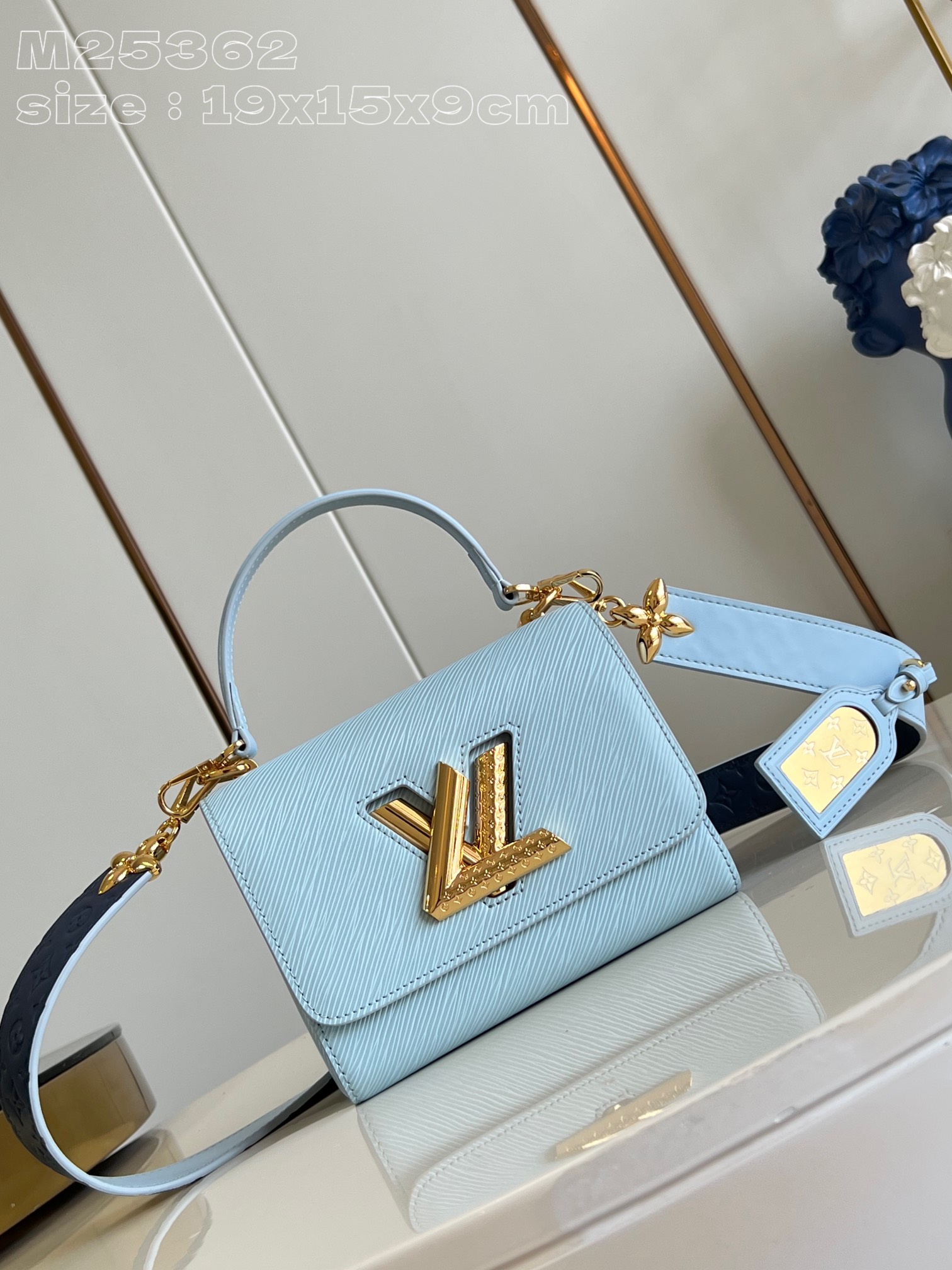 Louis Vuitton Fake
 Bags Handbags Blue Printing Epi LV Twist M25362