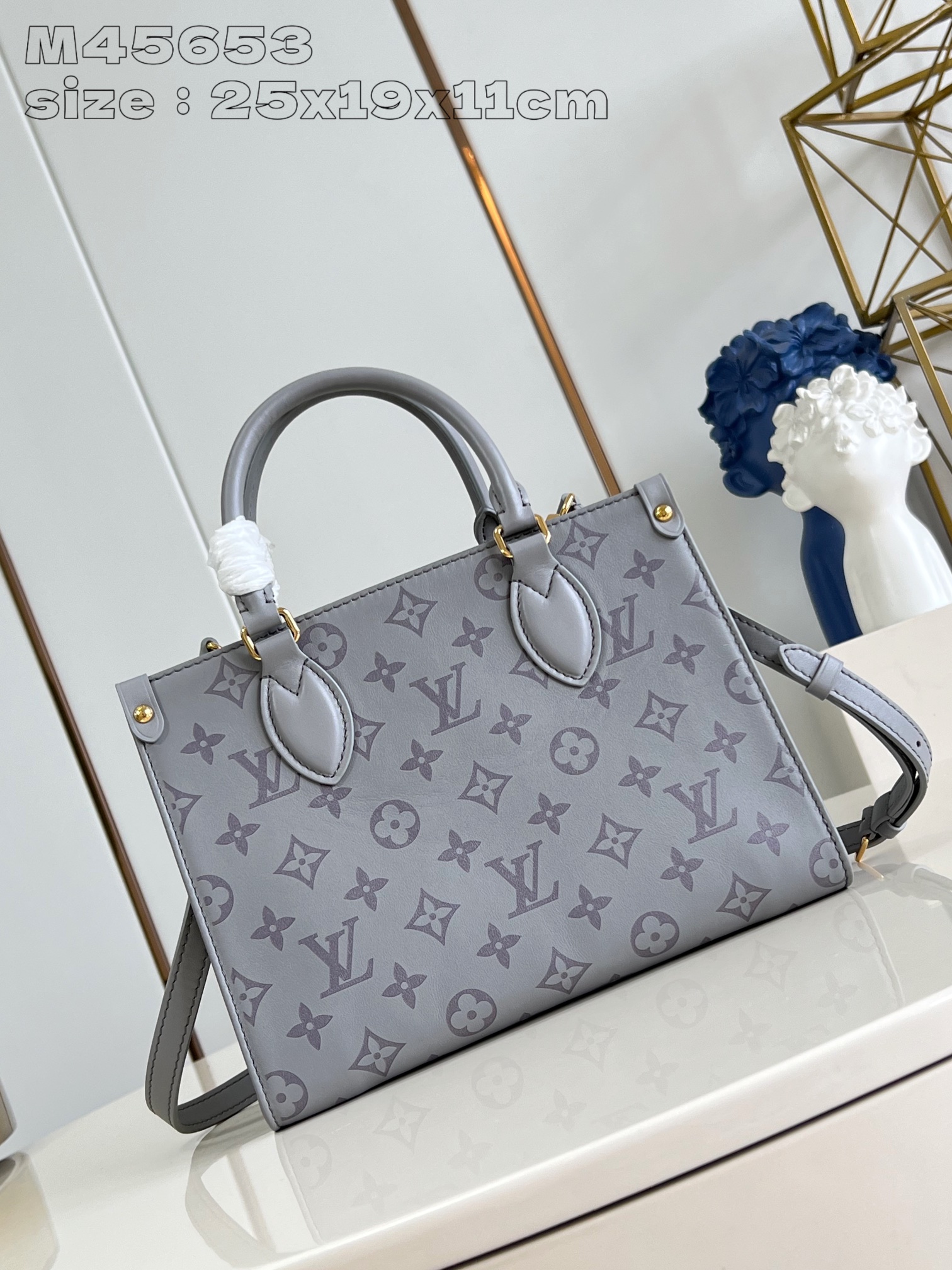 Louis Vuitton LV Onthego Store
 Bags Handbags Grey Cowhide M45653