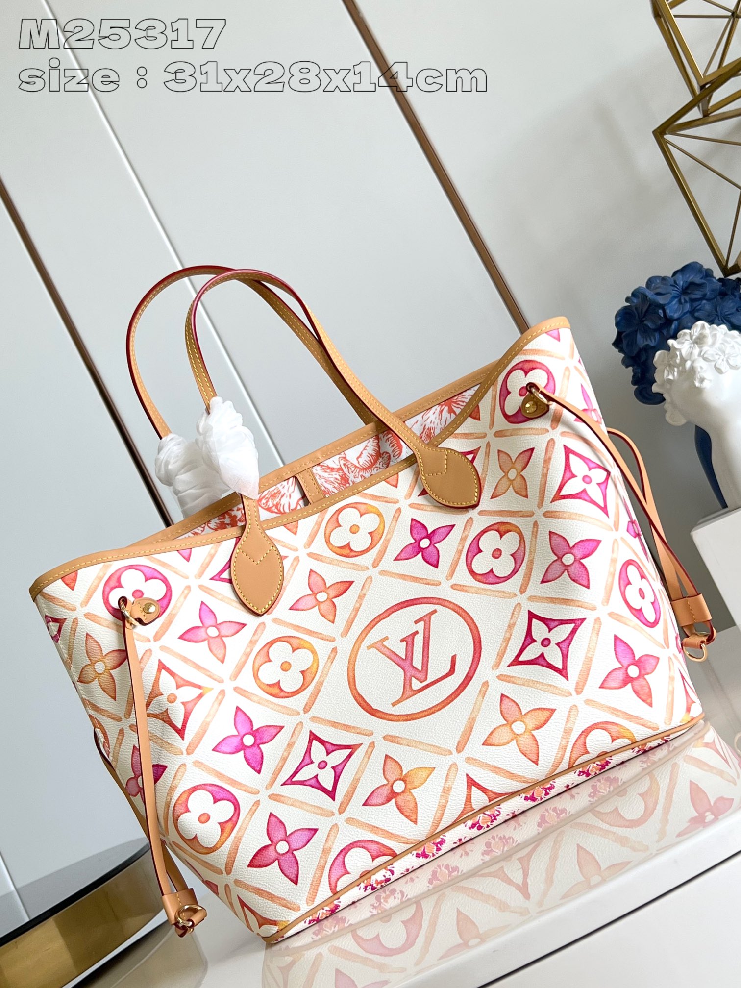 لويس فيتون LV Neverfull حقيبة حقيبة يد حقيبة توتا AAA نسخة طبق الأصل
 رد : . طباعة قماش Circle M25317