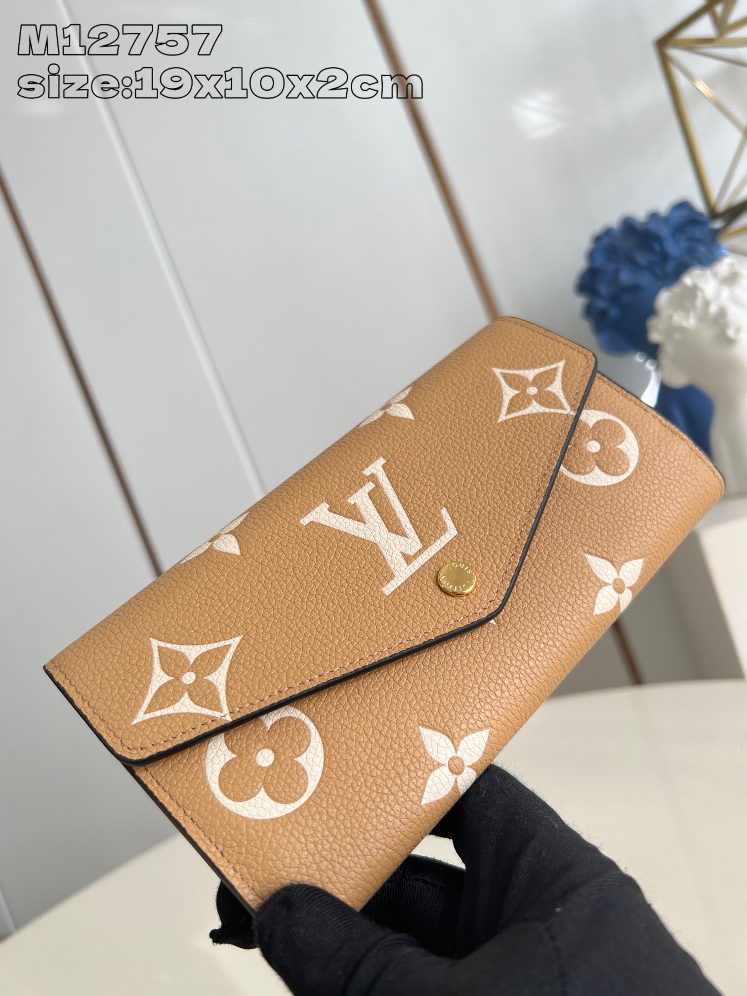 Louis Vuitton Portefeuilles Porte-Cartes Monogram Canvas Toile M12757