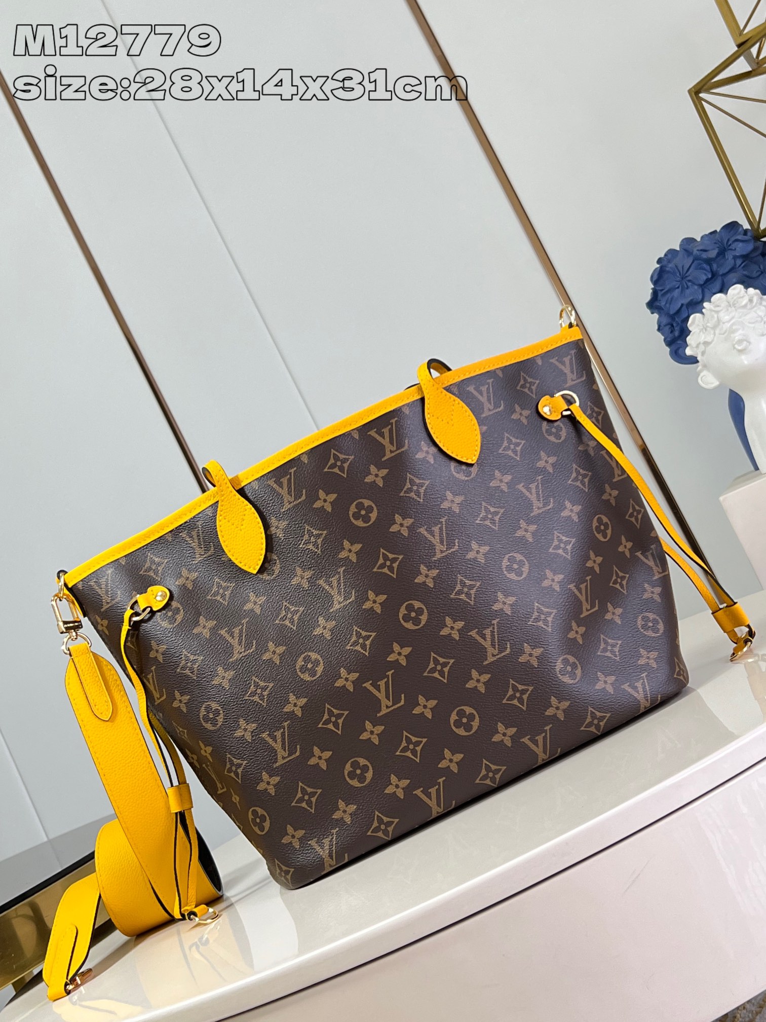 Louis Vuitton LV Neverfull Bags Handbags Monogram Canvas Fabric M12779