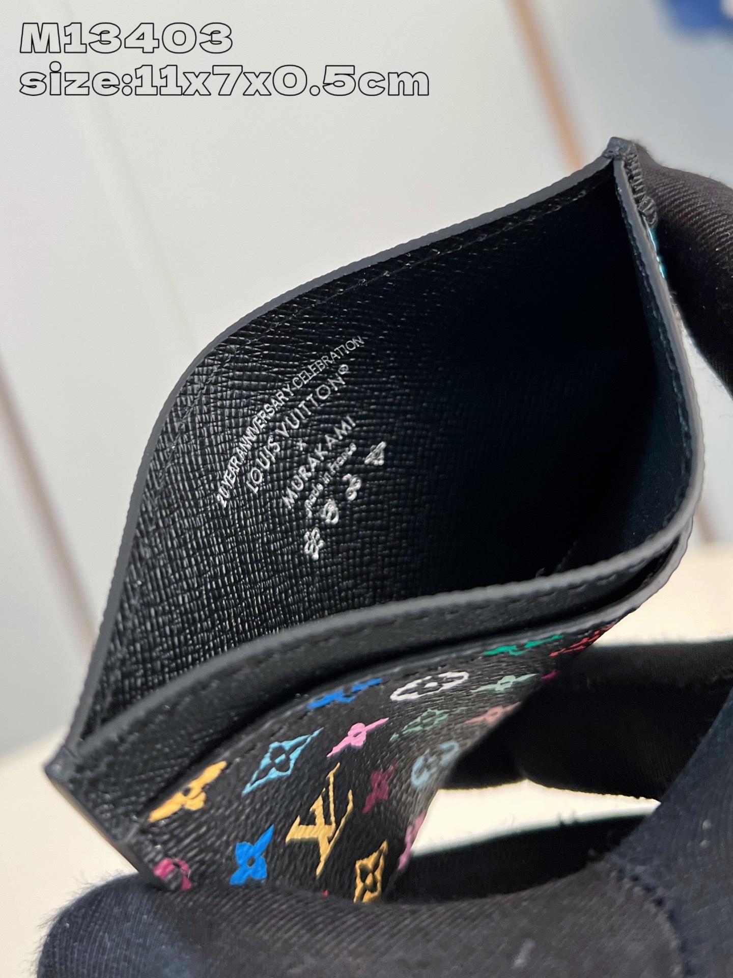 【顶级原单 M13403黑彩 】這款復刻版Louis Vuitton x Murakami聯乘系列的經典