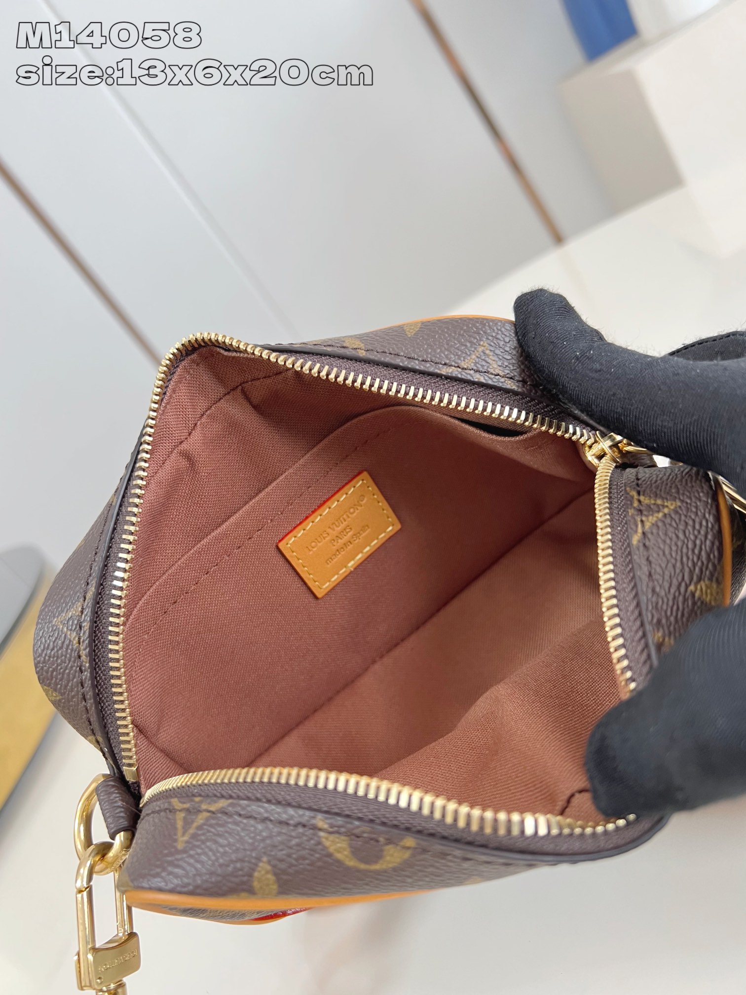 【顶级原单 M14058老花 】Trocadéro 迷你手袋采用 Monogram 帆布材质、复古牛皮革