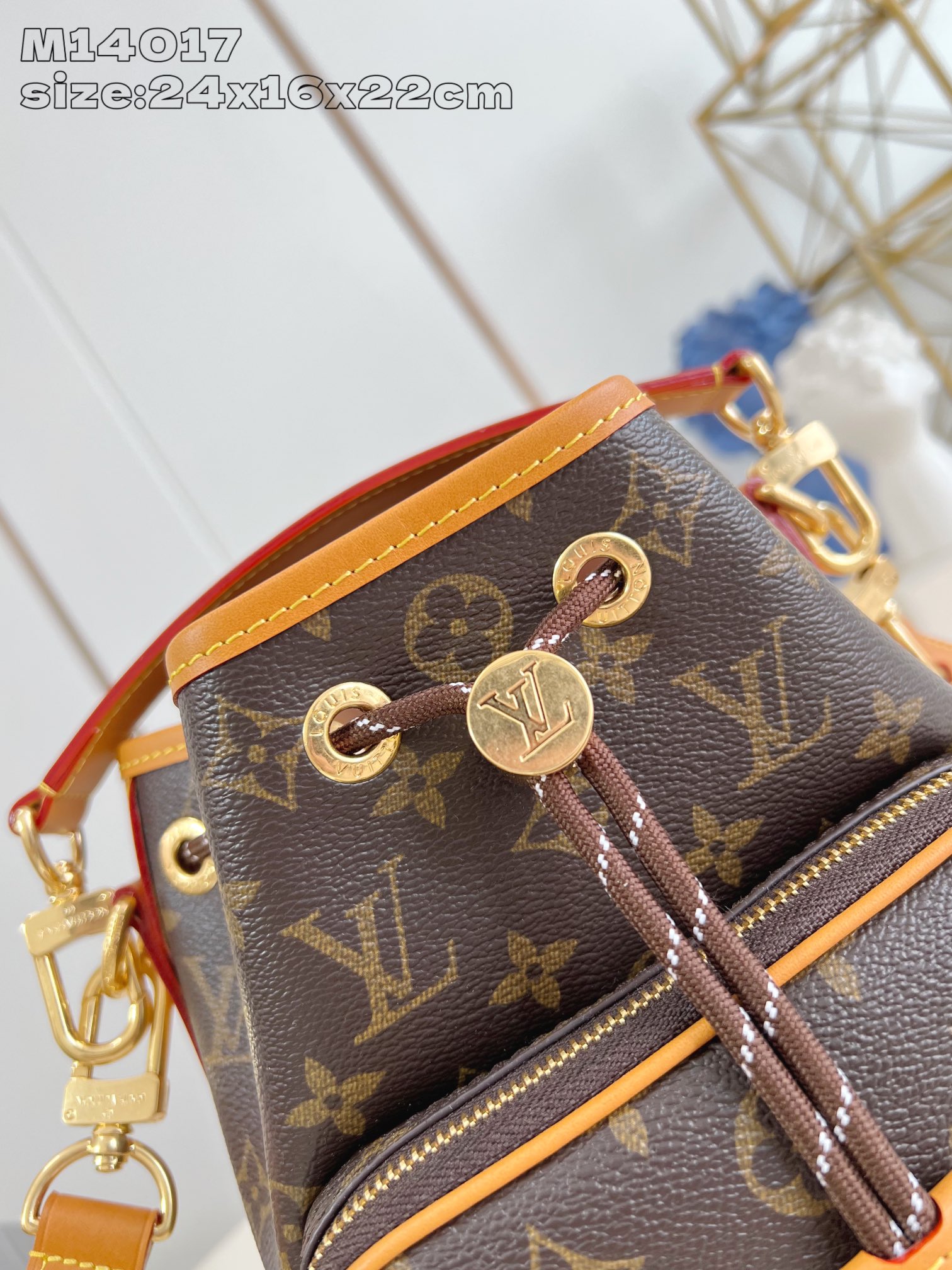 【顶级原单 M14017老花 】路易威登 Noé Cargo 水桶包以 Monogram 帆布构型，配以